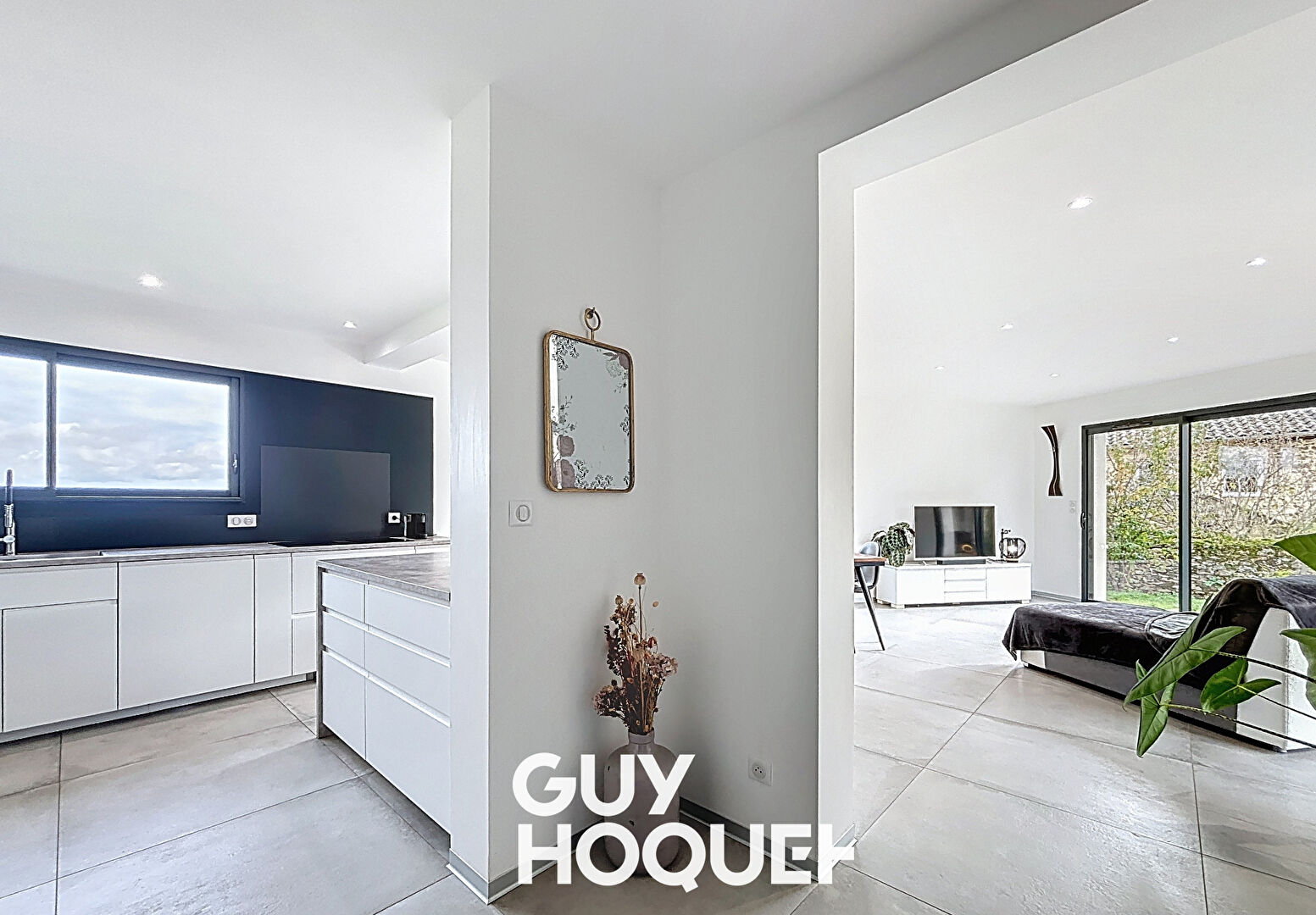 71570 CHANES - Villa 4Chbs + Dépendances