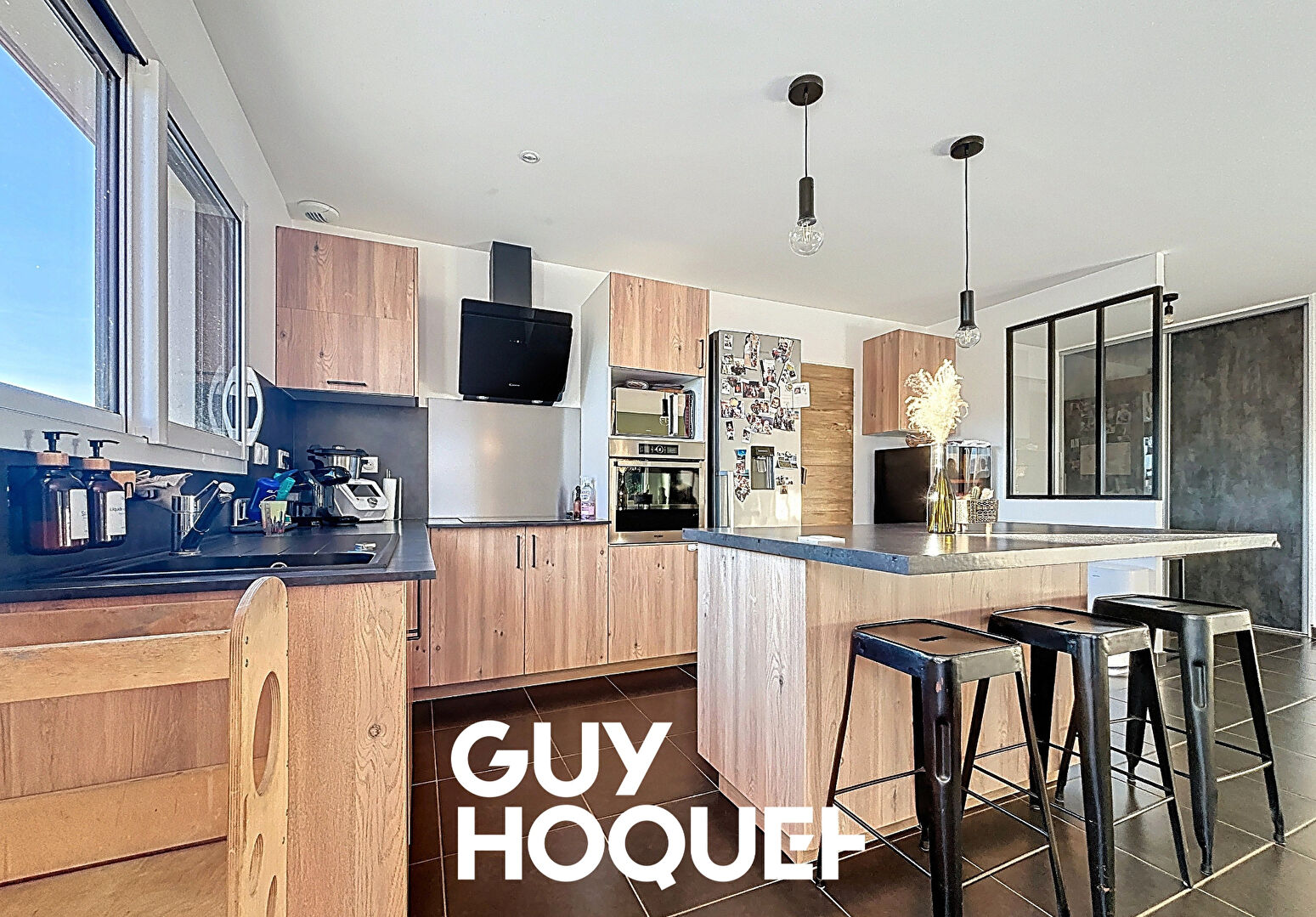 Villa de Plain Pied 3 Chs + Garage et terrain de 480 m² environ - 71570 LA CHAPELLE DE GUINCHAY