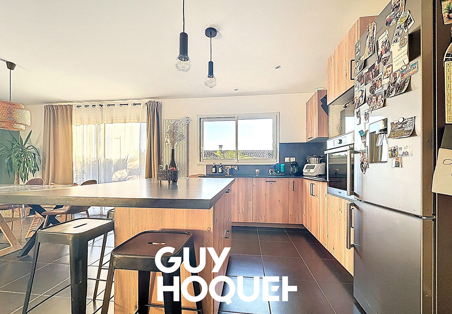 Villa de Plain Pied 3 Chs + Garage et terrain de 480 m² environ - 71570 LA CHAPELLE DE GUINCHAY