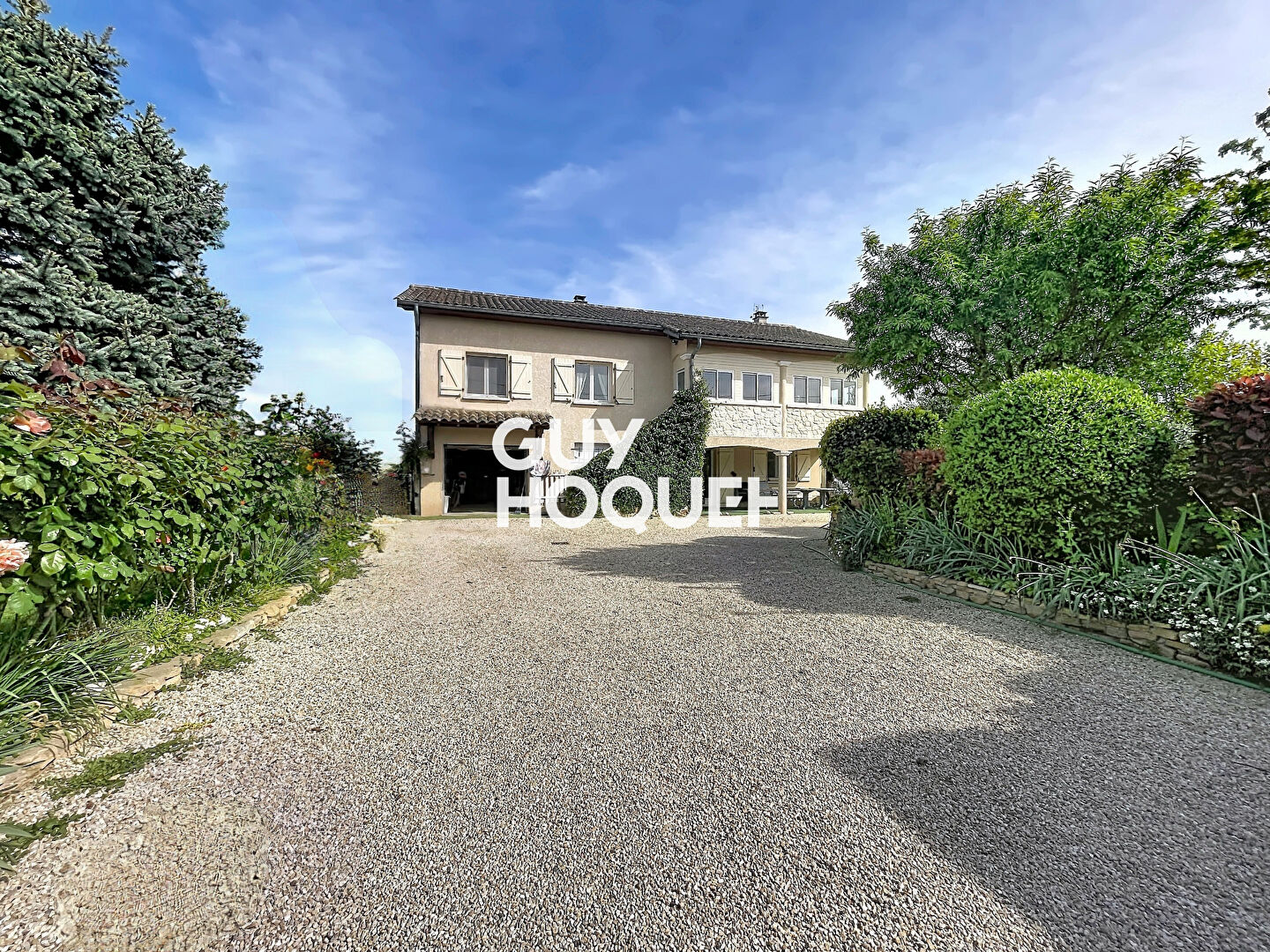 Maison 3 Chs + appartement T3 et dépendances attenantes - 01290 CRUZILLES-LES-MÉPILLAT
