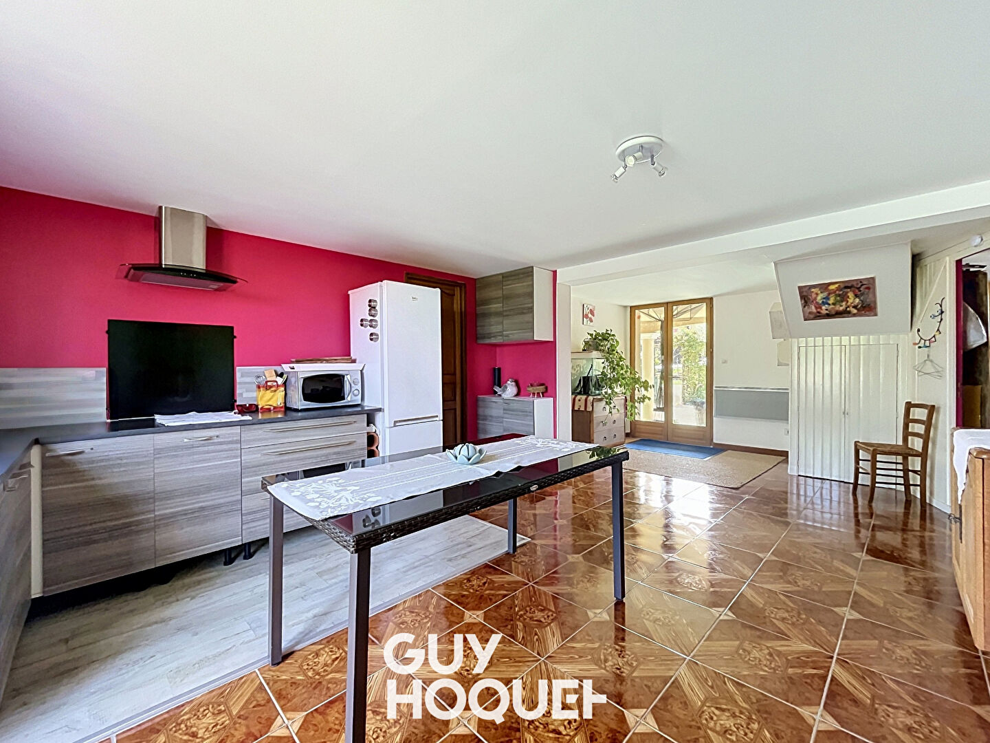 Maison 3 Chs + appartement T3 et dépendances attenantes - 01290 CRUZILLES-LES-MÉPILLAT