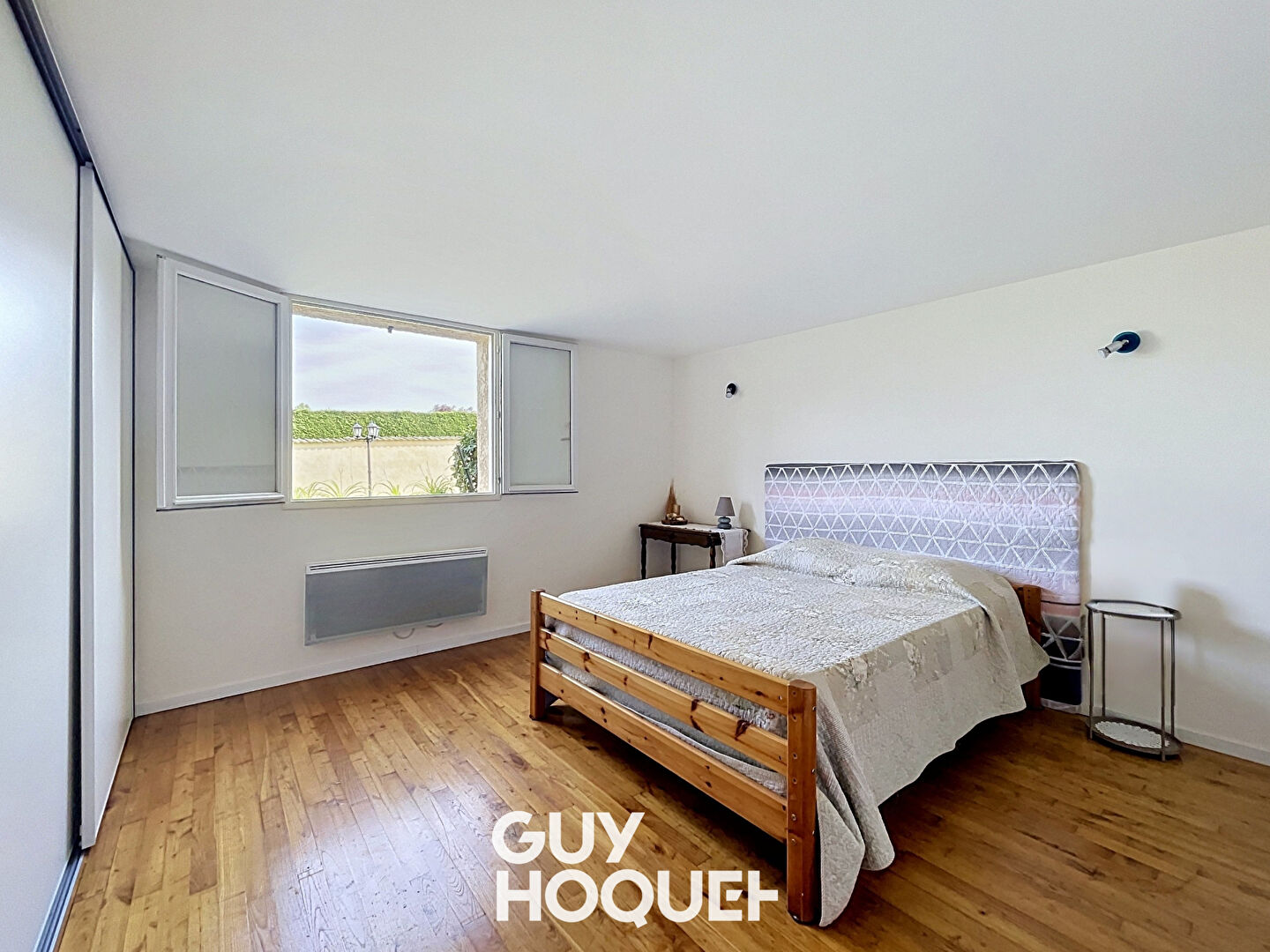 Maison 3 Chs + appartement T3 et dépendances attenantes - 01290 CRUZILLES-LES-MÉPILLAT