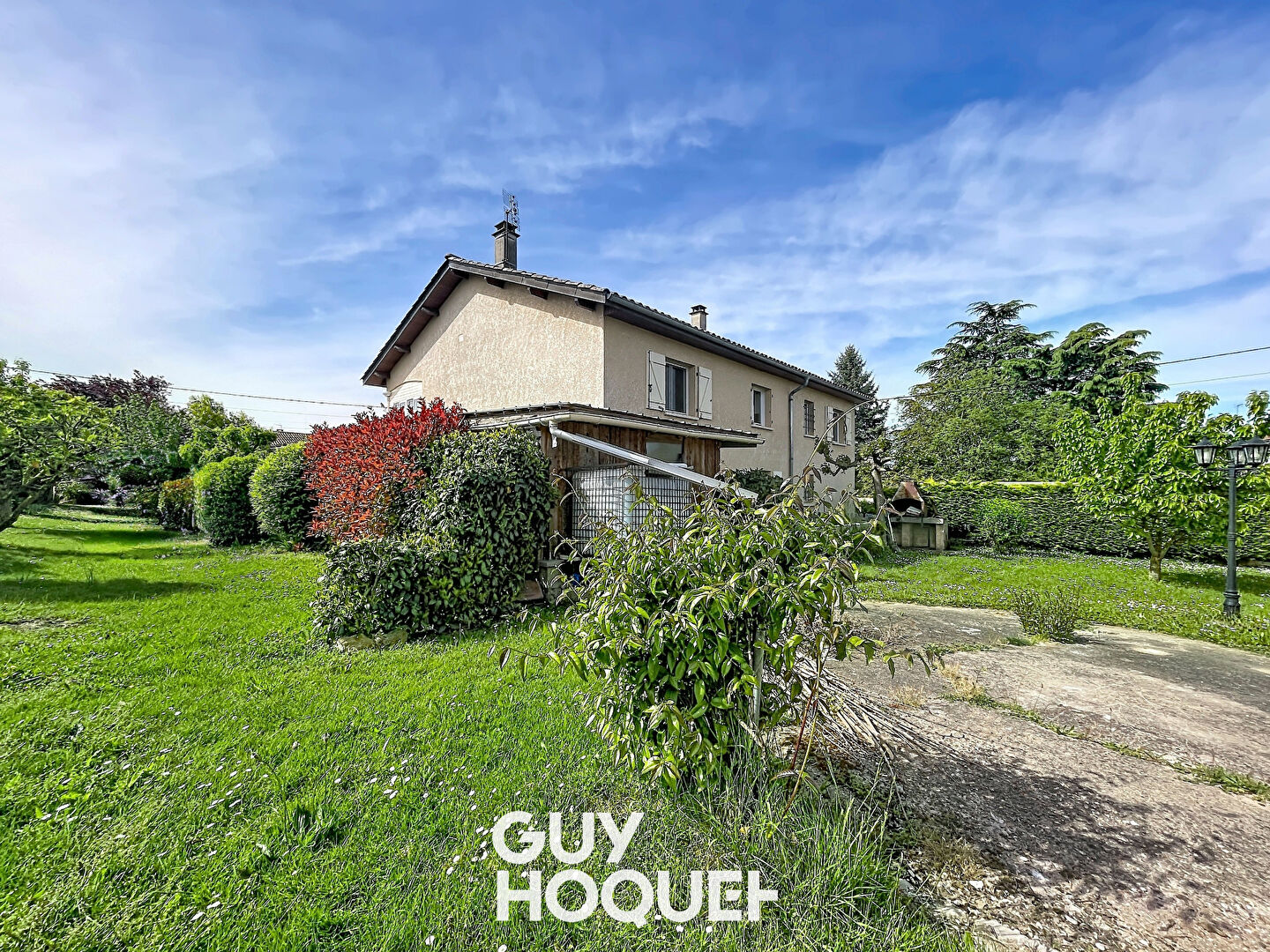 Maison 3 Chs + appartement T3 et dépendances attenantes - 01290 CRUZILLES-LES-MÉPILLAT