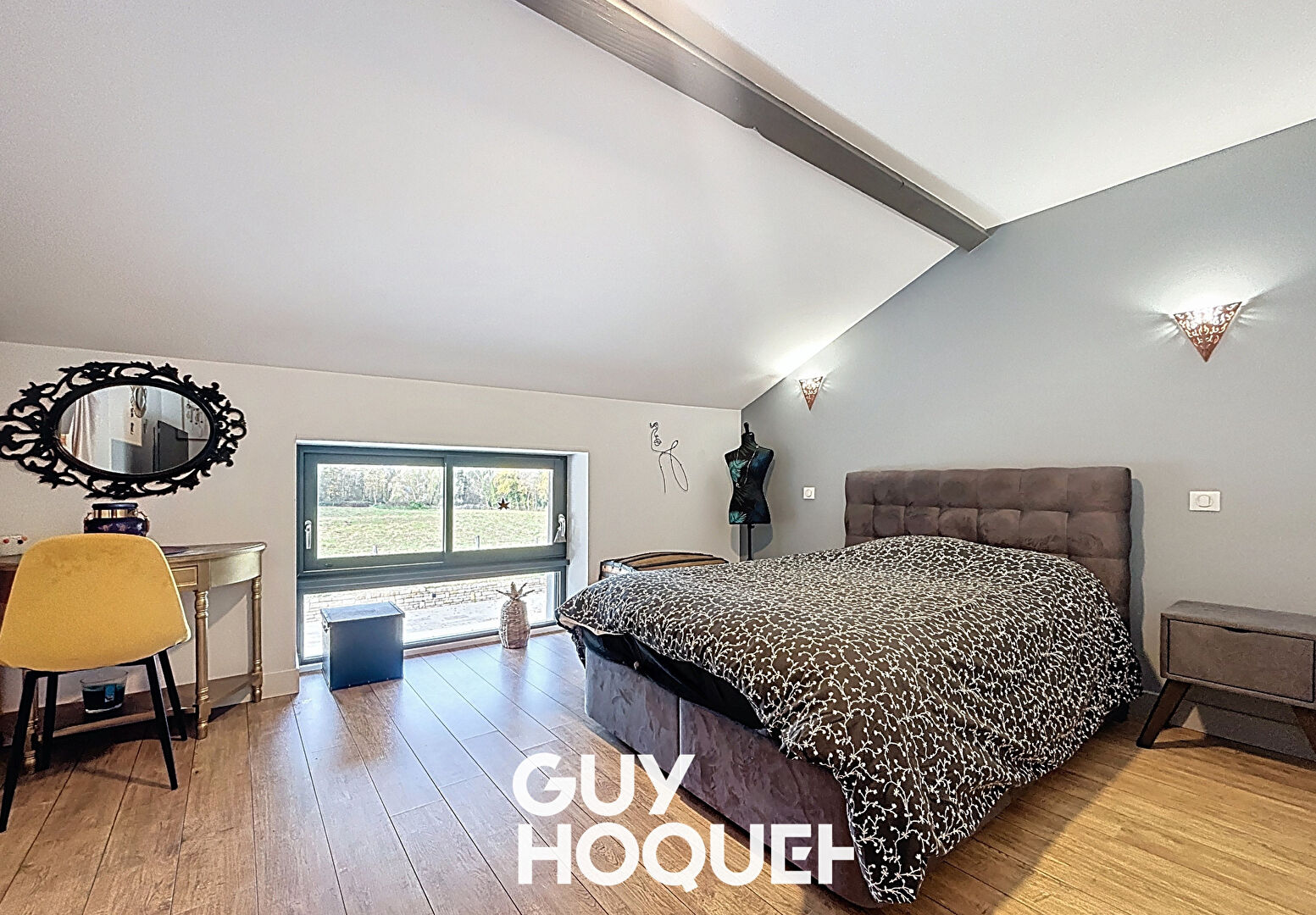 Demeure de prestige 5 Chambres + Dépendances + Parc et Près de 4.6 Hectares - 01380 SAINT ANDRE DE BAGE