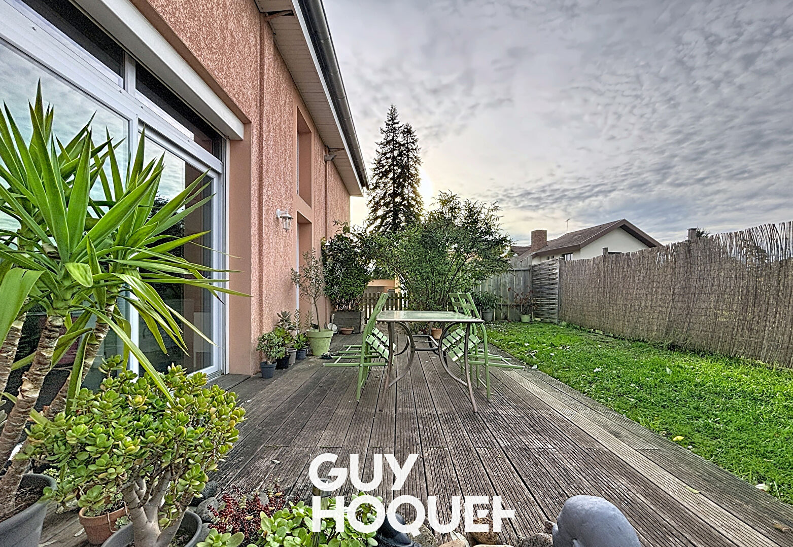 Villa récente 3 Chbs + Garage + Jardin - 01190 GORREVOD