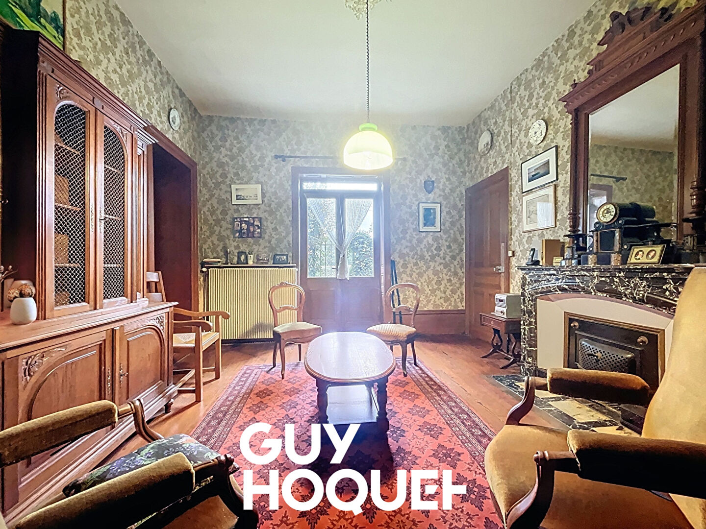 Maison de Caractère 6 Chambres + Greniers et Dépendances sur terrain de 3500 m² environ - 71570 ROMANECHE THORINS