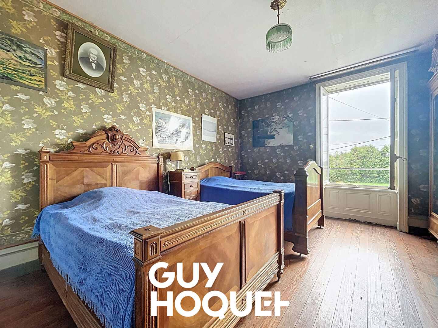 Maison de Caractère 6 Chambres + Greniers et Dépendances sur terrain de 3500 m² environ - 71570 ROMANECHE THORINS