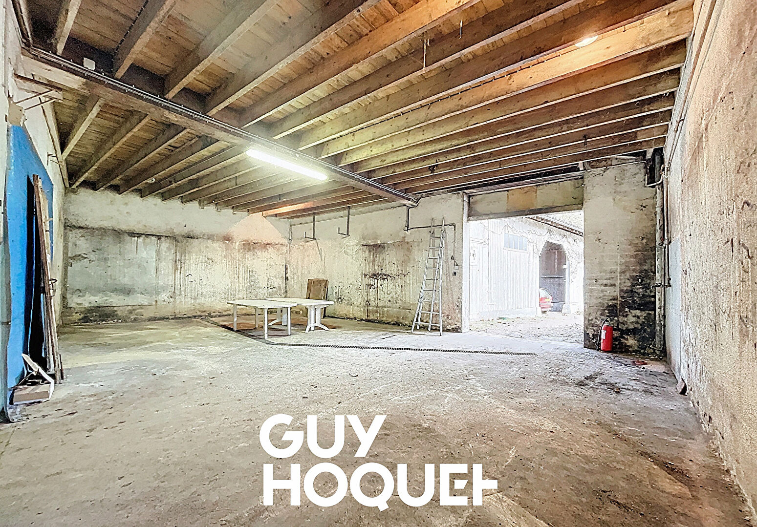 Maison de Caractère 6 Chambres + Greniers et Dépendances sur terrain de 3500 m² environ - 71570 ROMANECHE THORINS