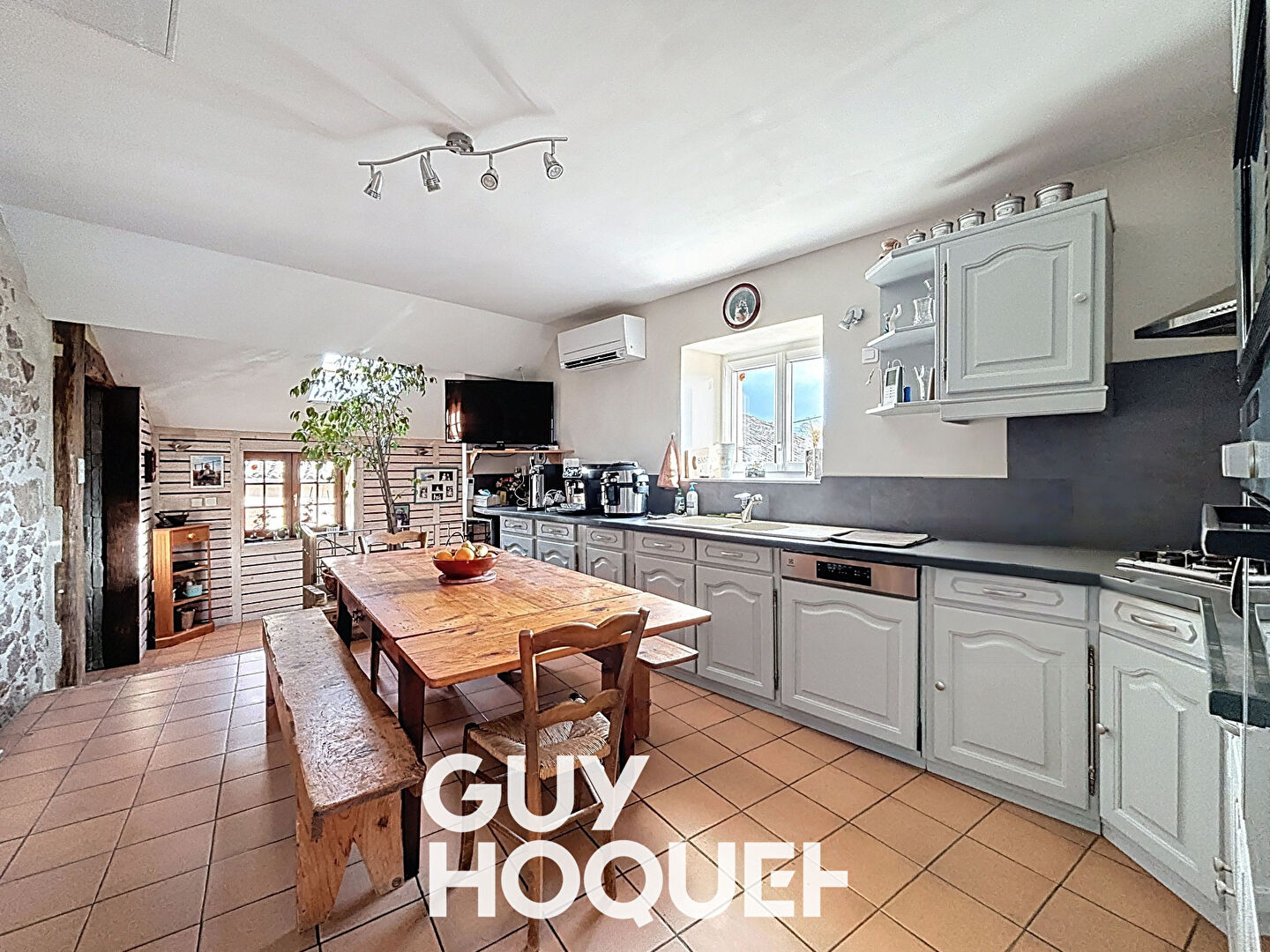 Belle maison au coeur du vignoble- 69840 CHENAS