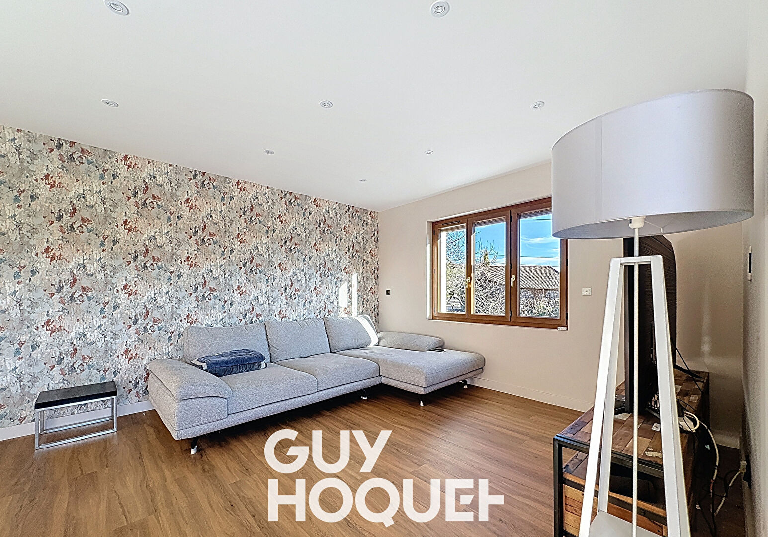 Maison Spacieuse et Lumineuse - 71570 LEYNES