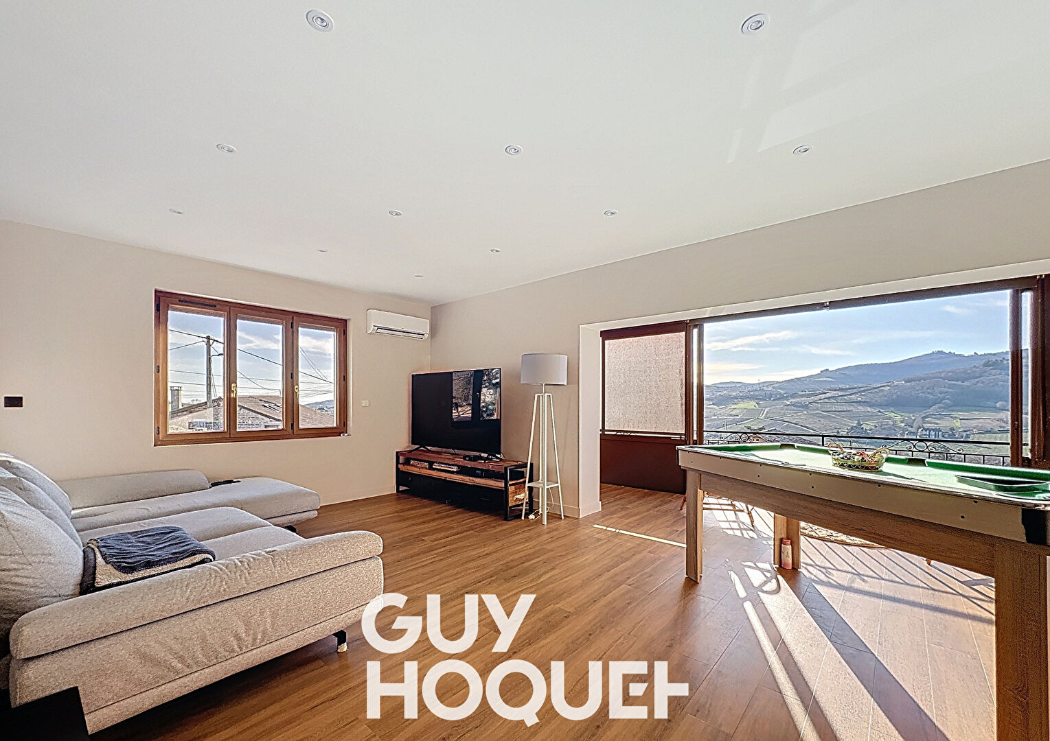 Maison Spacieuse et Lumineuse - 71570 LEYNES