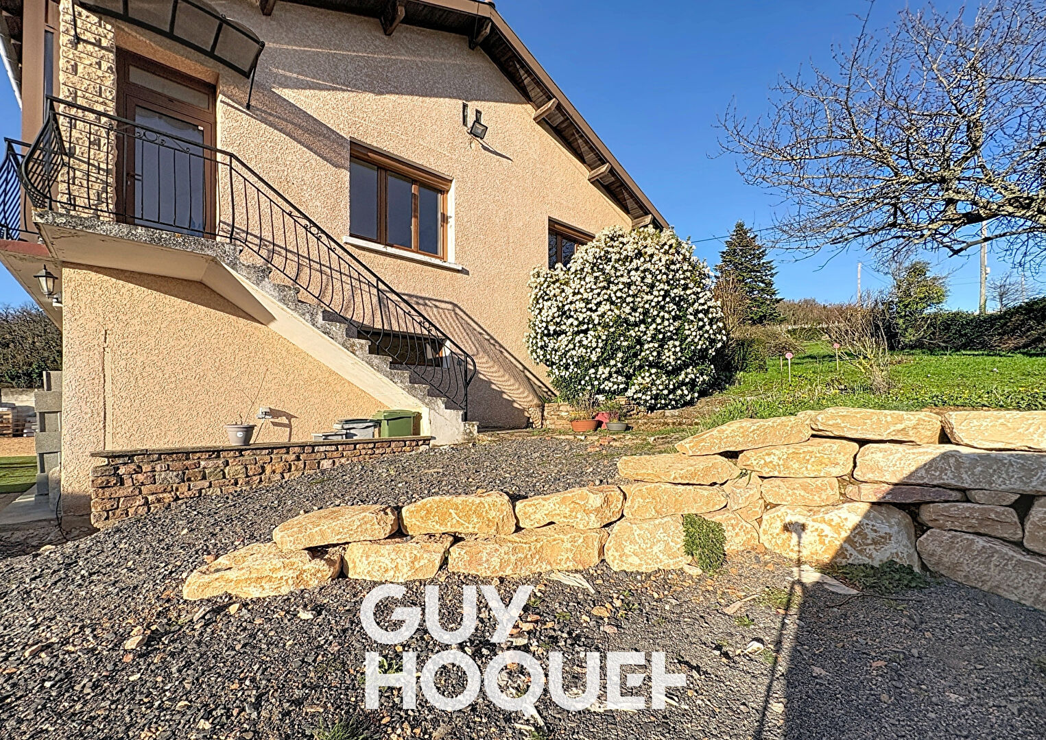 Maison Spacieuse et Lumineuse - 71570 LEYNES