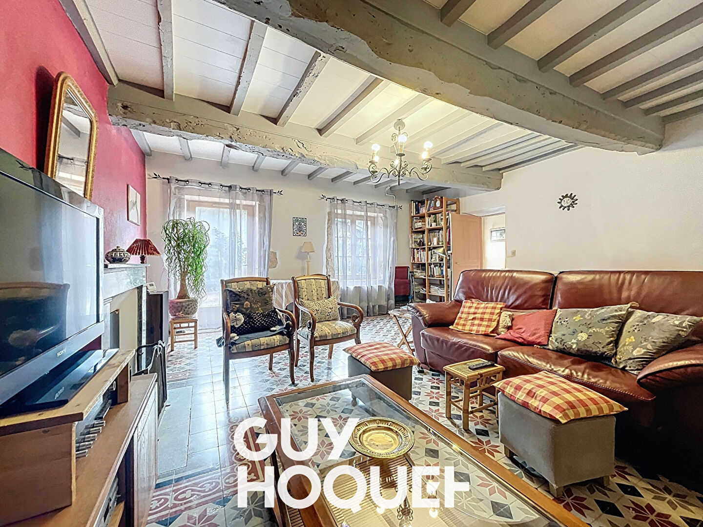 Corps de ferme 5 Chs + Dépendances et Terrain constructible