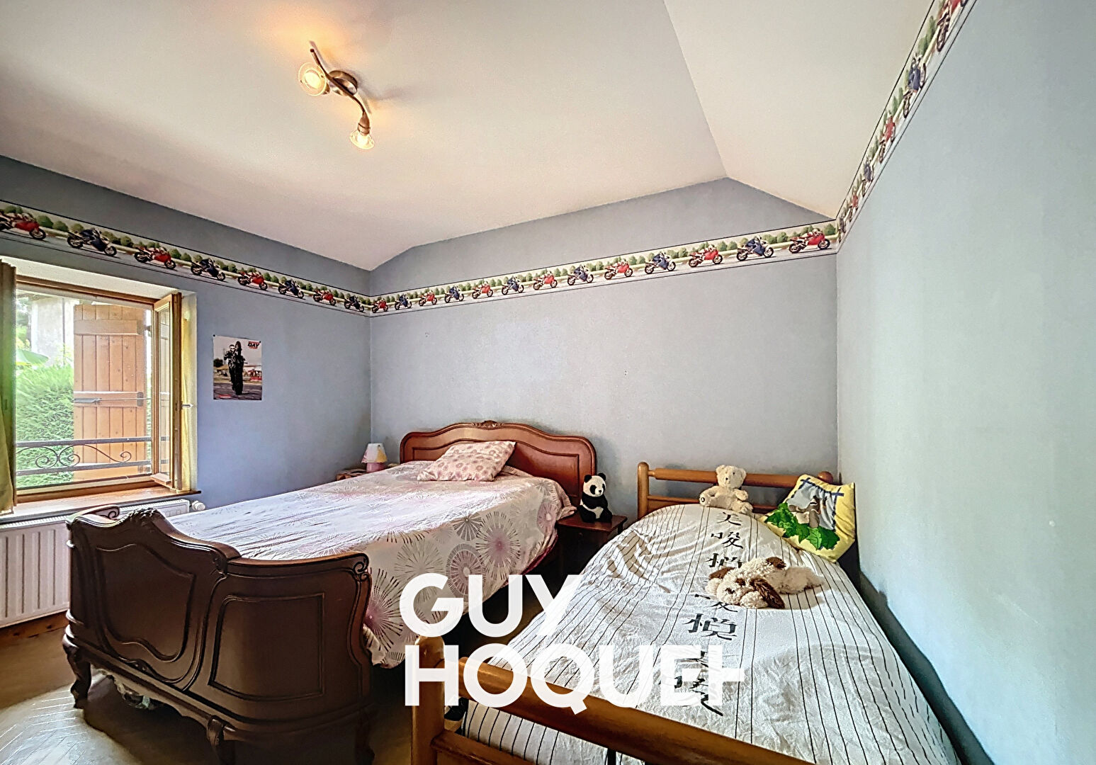 Jolie Maison de village au Coeur du Mâconnais - 71960 PIERRECLOS