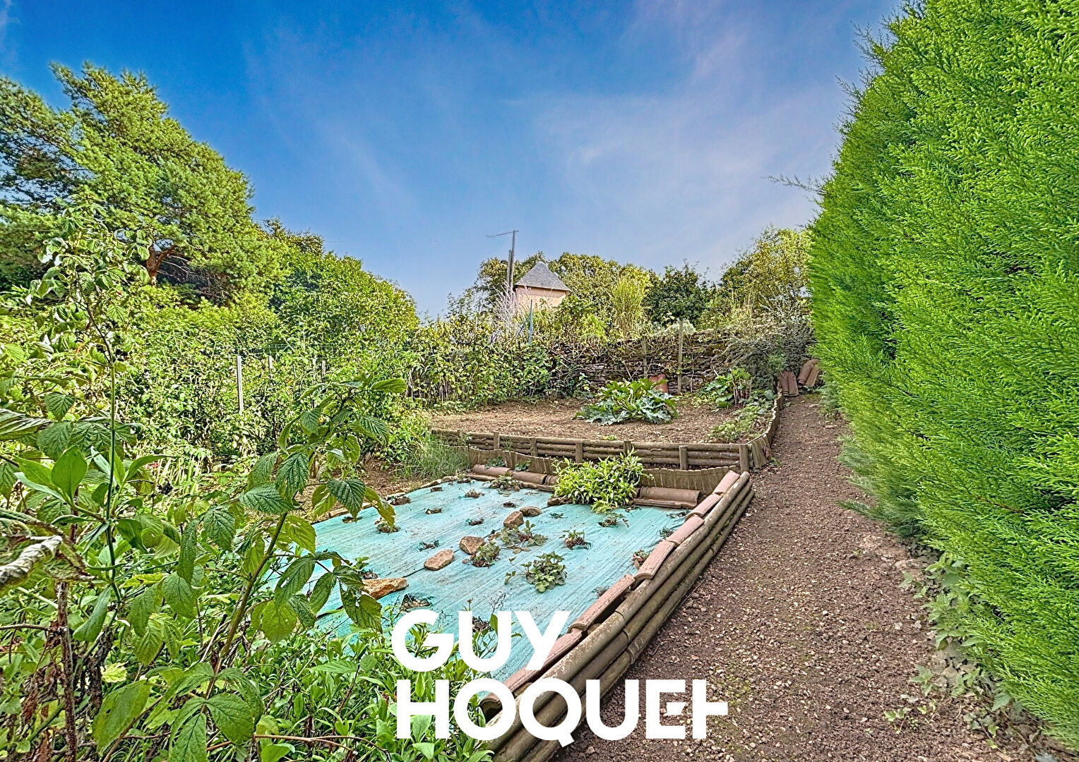 Jolie Maison de village au Coeur du Mâconnais - 71960 PIERRECLOS