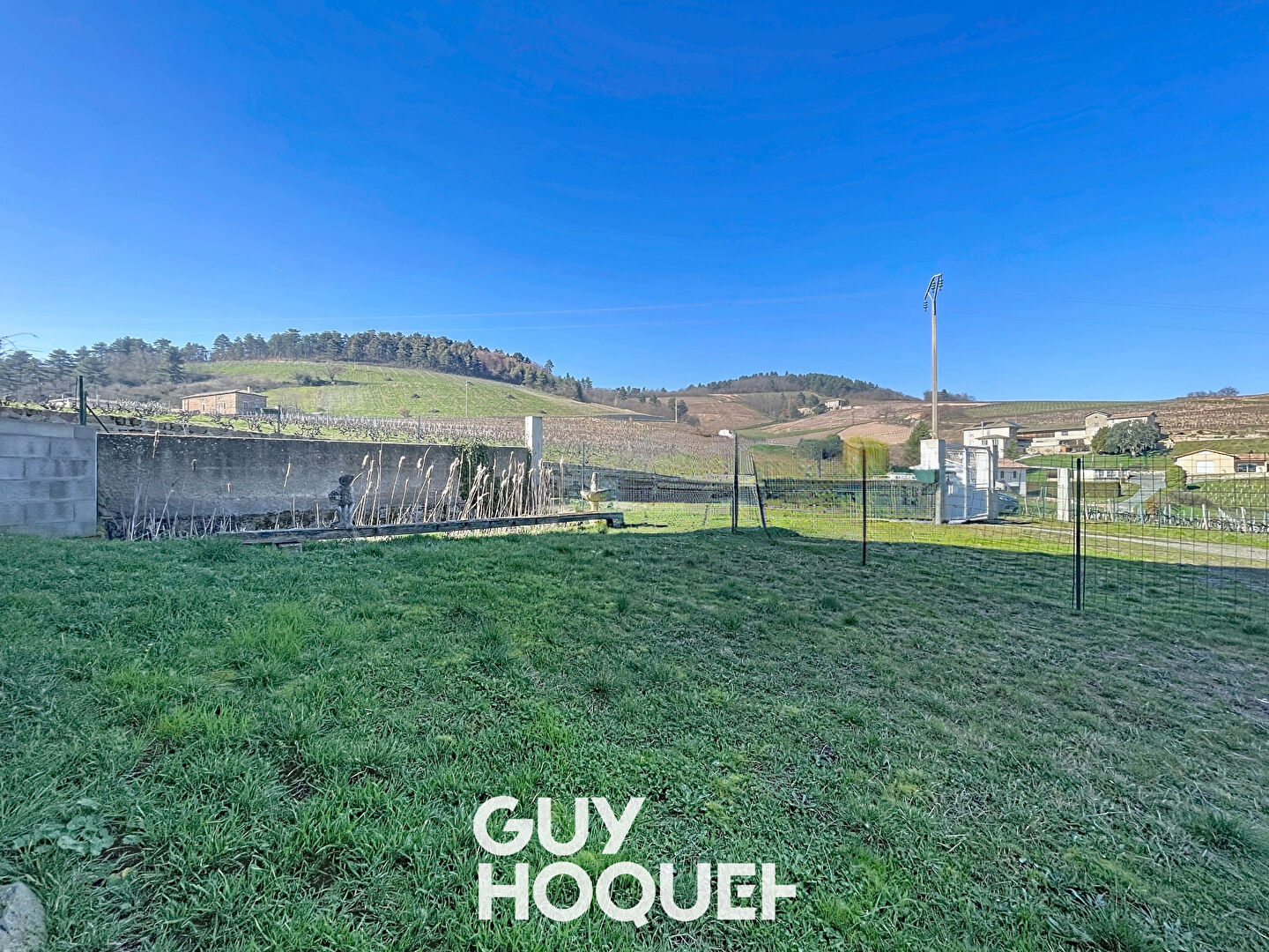 Maison Ancienne 4CHBS + Gge et Terrain - 69220 FLEURIE