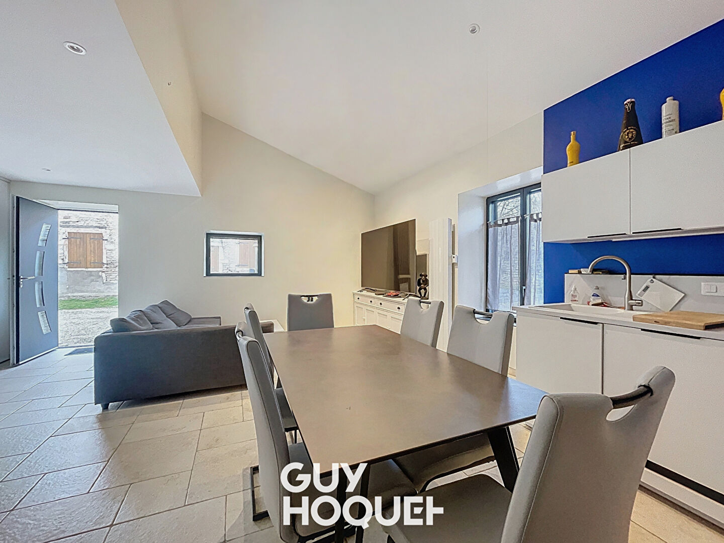 Maison Vire 71260  / 4 pièces / 80 m2 / Dépendances