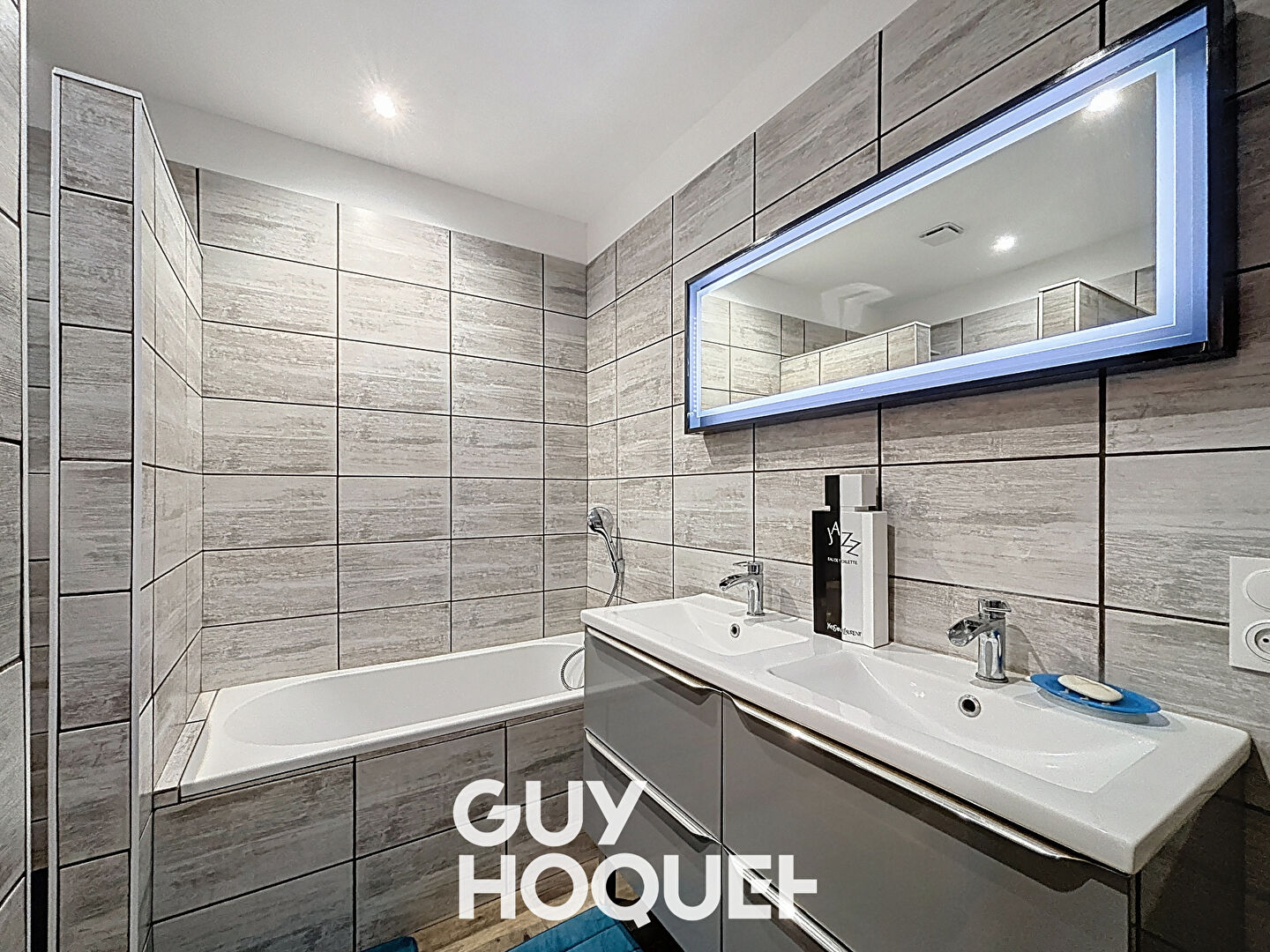 Maison de Charme 4CHBS + Studio - 71960 VERGISSON