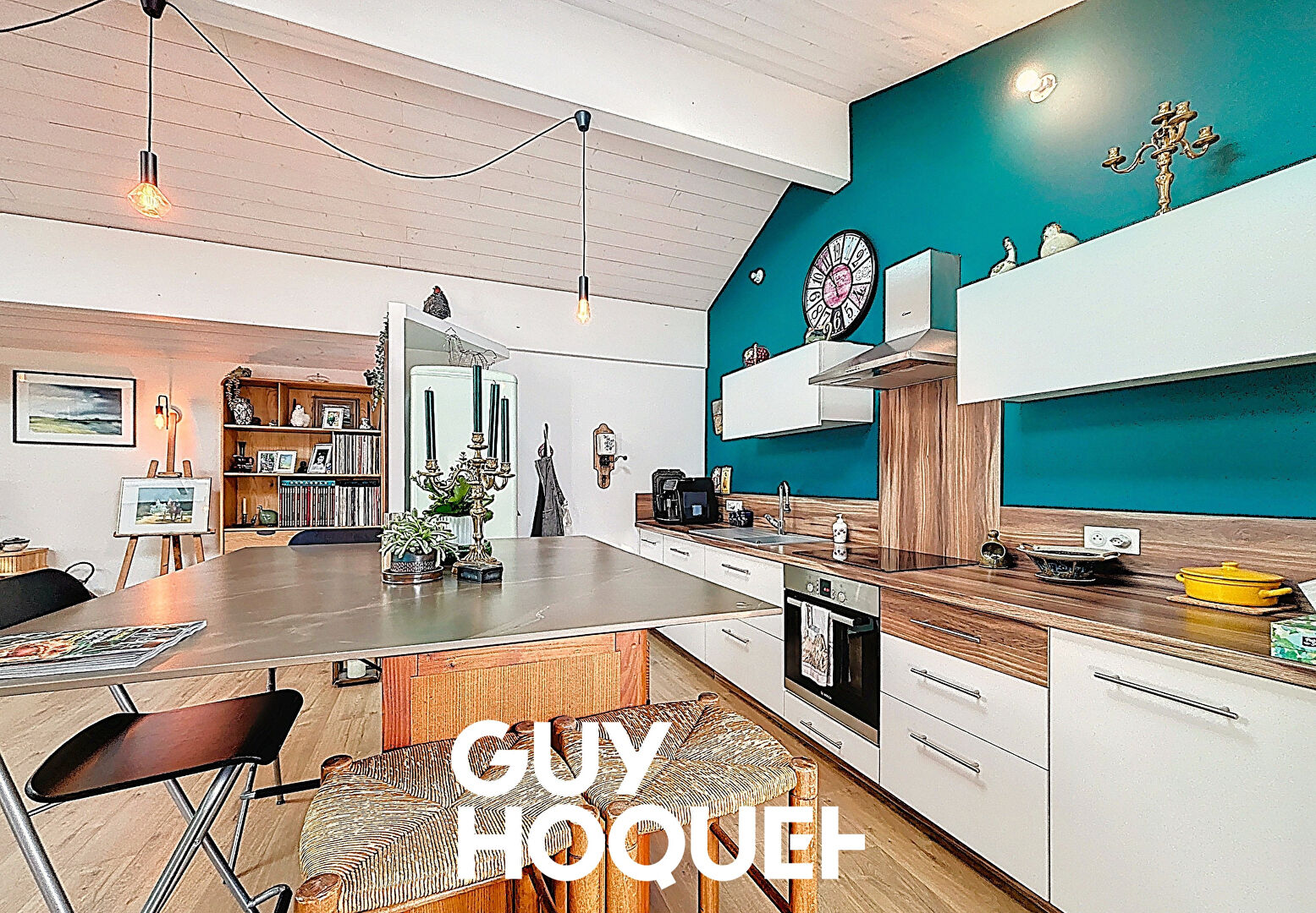 Maison en Pierre 2 Chs + Bureau + Terrasse et Cour - 71570 PRUZILLY