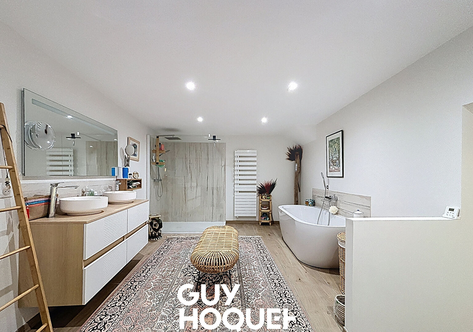 Maison en Pierre 2 Chs + Bureau + Terrasse et Cour - 71570 PRUZILLY