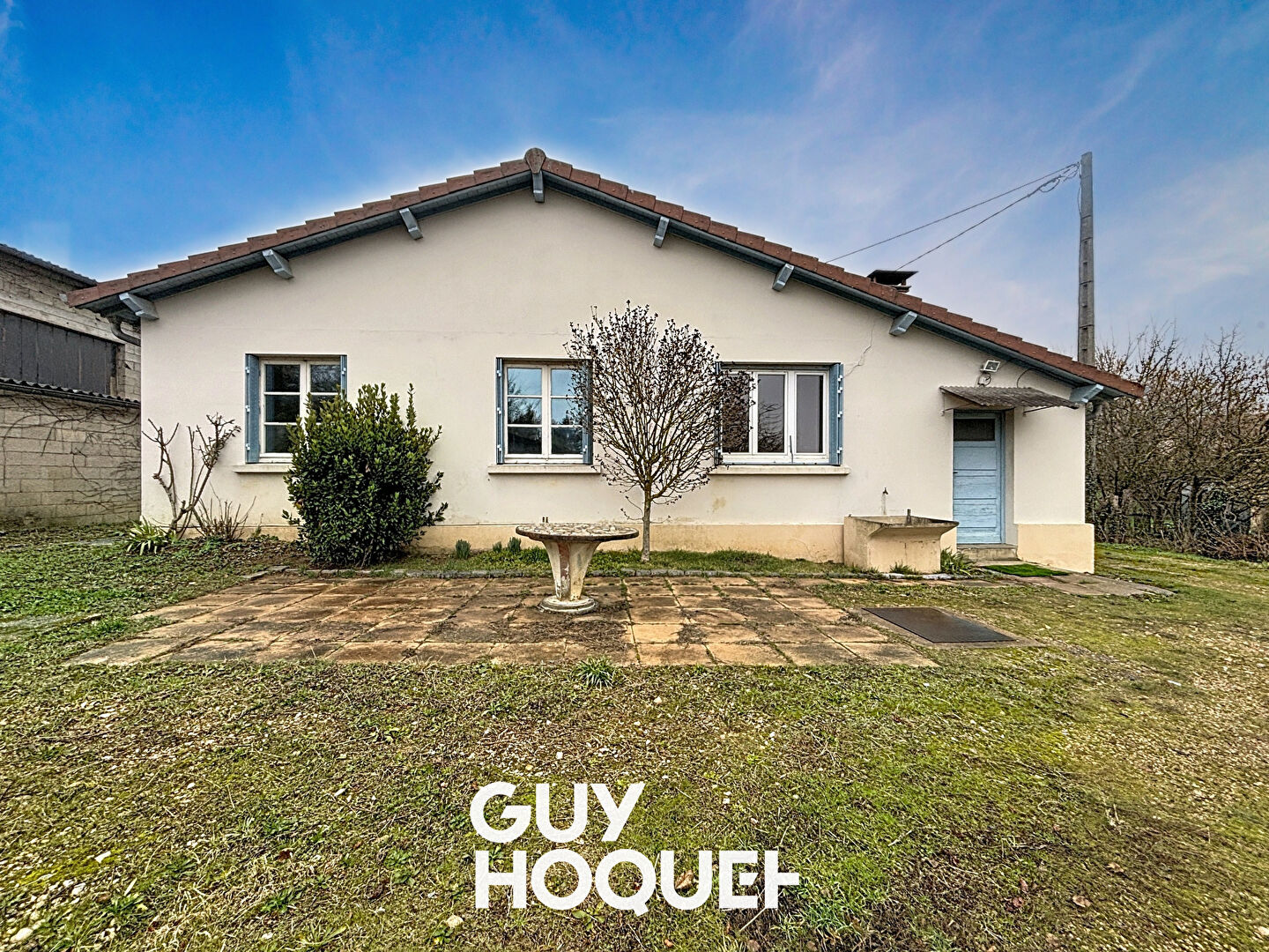 Maison  4 pièces 96.08 m2 / Fort potentiel / Maison de plain-pied / dépendances / 1 500 m² de terrain