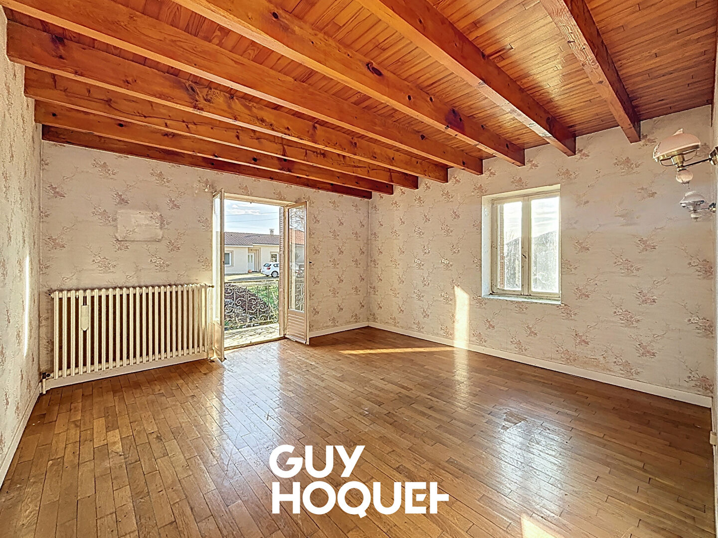 Ferme à Rénover 3 Chs +  Dépendances - 01380 SAINT CYR SUR MENTHON