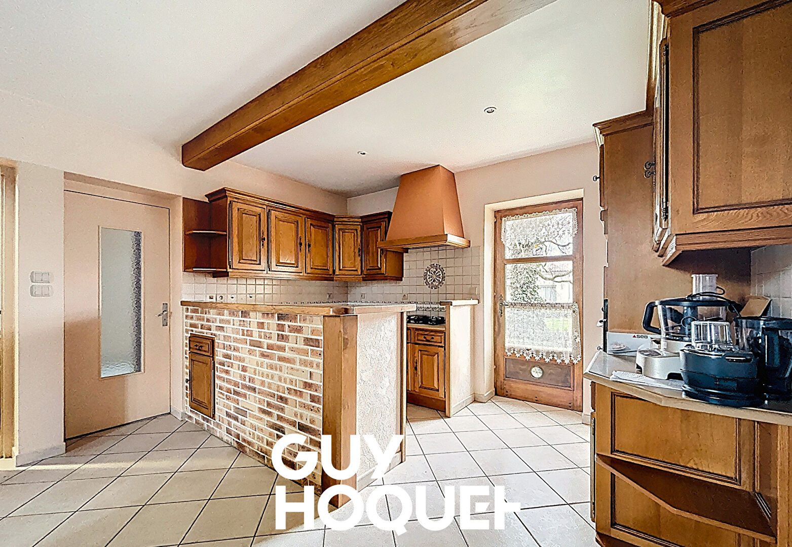 Ferme Bressane 3 Chambres  + Greniers Aménageables + Dépendances et terrain Constructible de 4551 m²