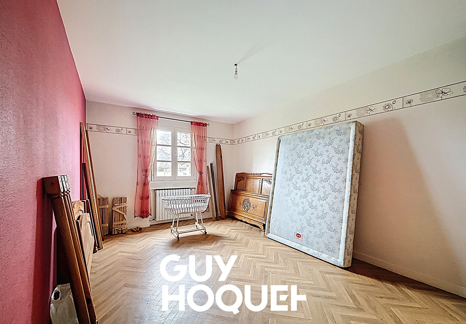 Ferme Bressane 3 Chambres  + Greniers Aménageables + Dépendances et terrain Constructible de 4551 m²