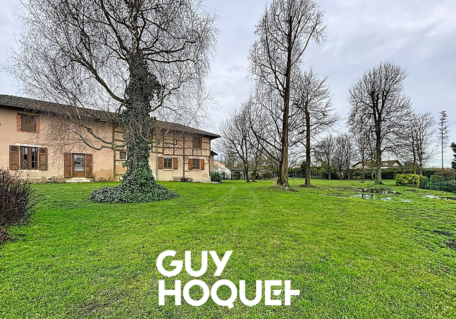 Ferme Bressane 3 Chambres  + Greniers Aménageables + Dépendances et terrain Constructible de 4551 m²