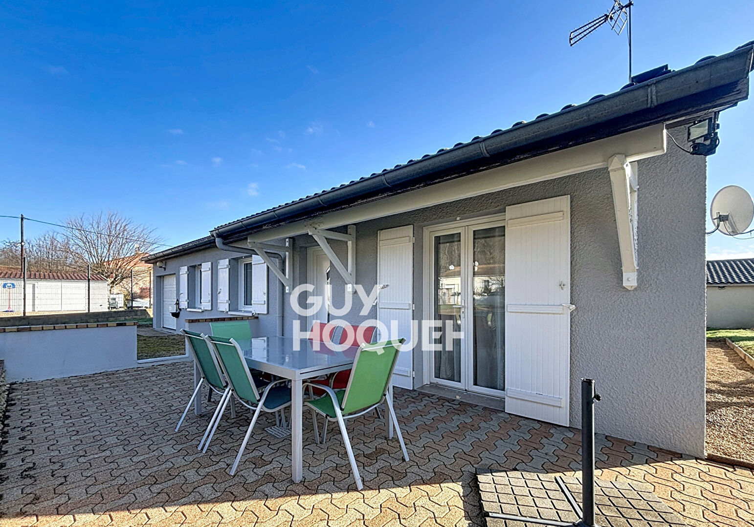 SOUS COMPROMIS - Maison Sennece Les Macon