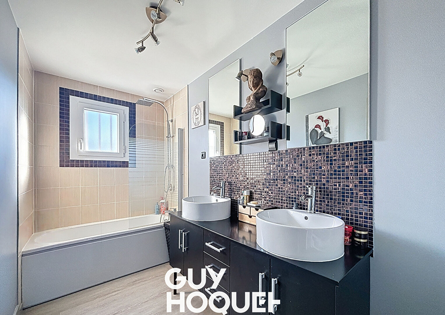 SOUS COMPROMIS - Maison Sennece Les Macon