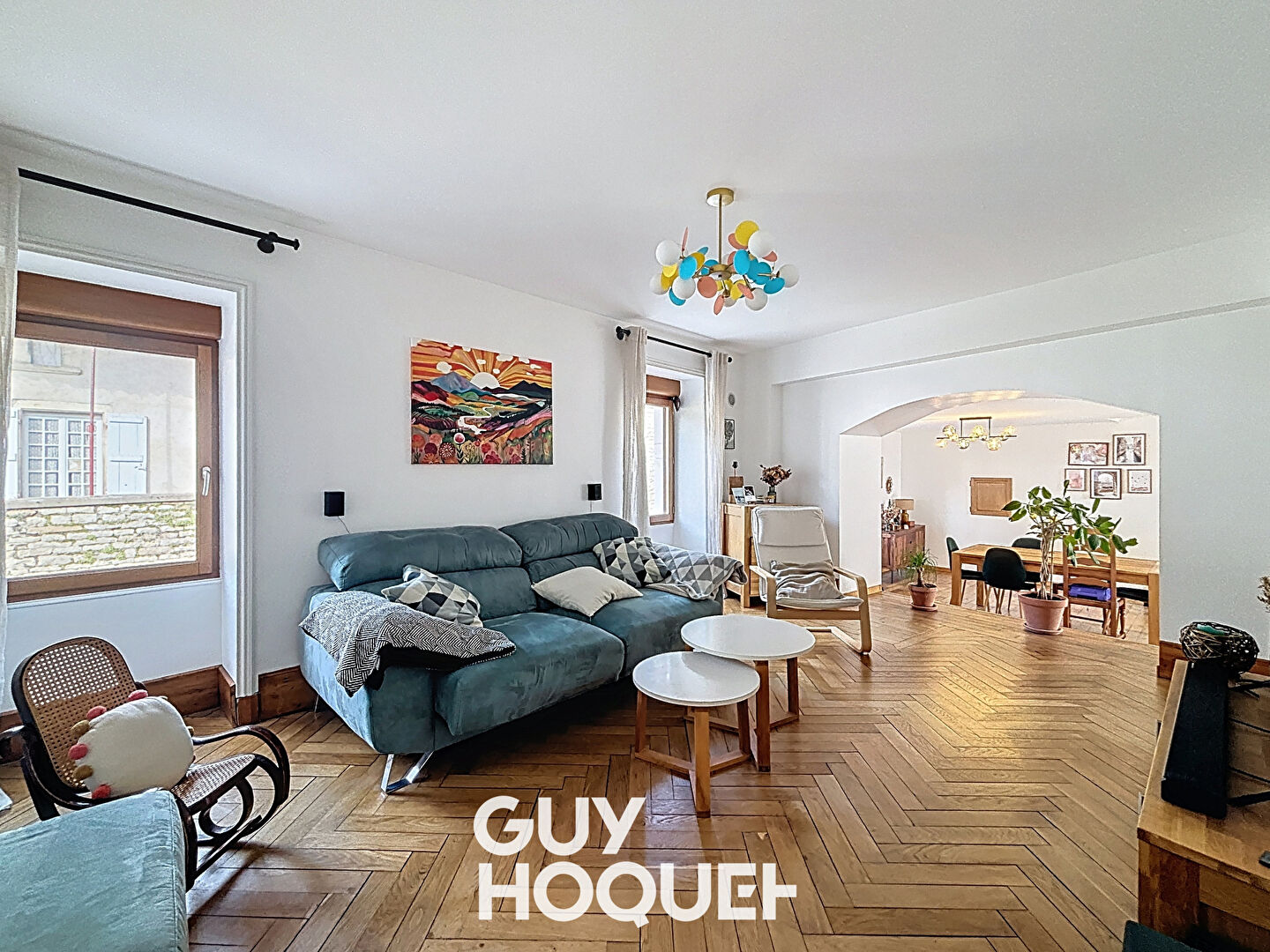 Maison / Charme de l'ancien / Village viticole /  Viré.