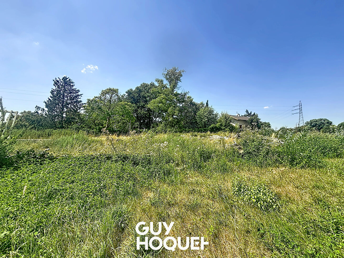 Maison à rénover avec Beau Potentiel sur Terrain 317 m² - 71000 VARENNES-LES-MÂCON