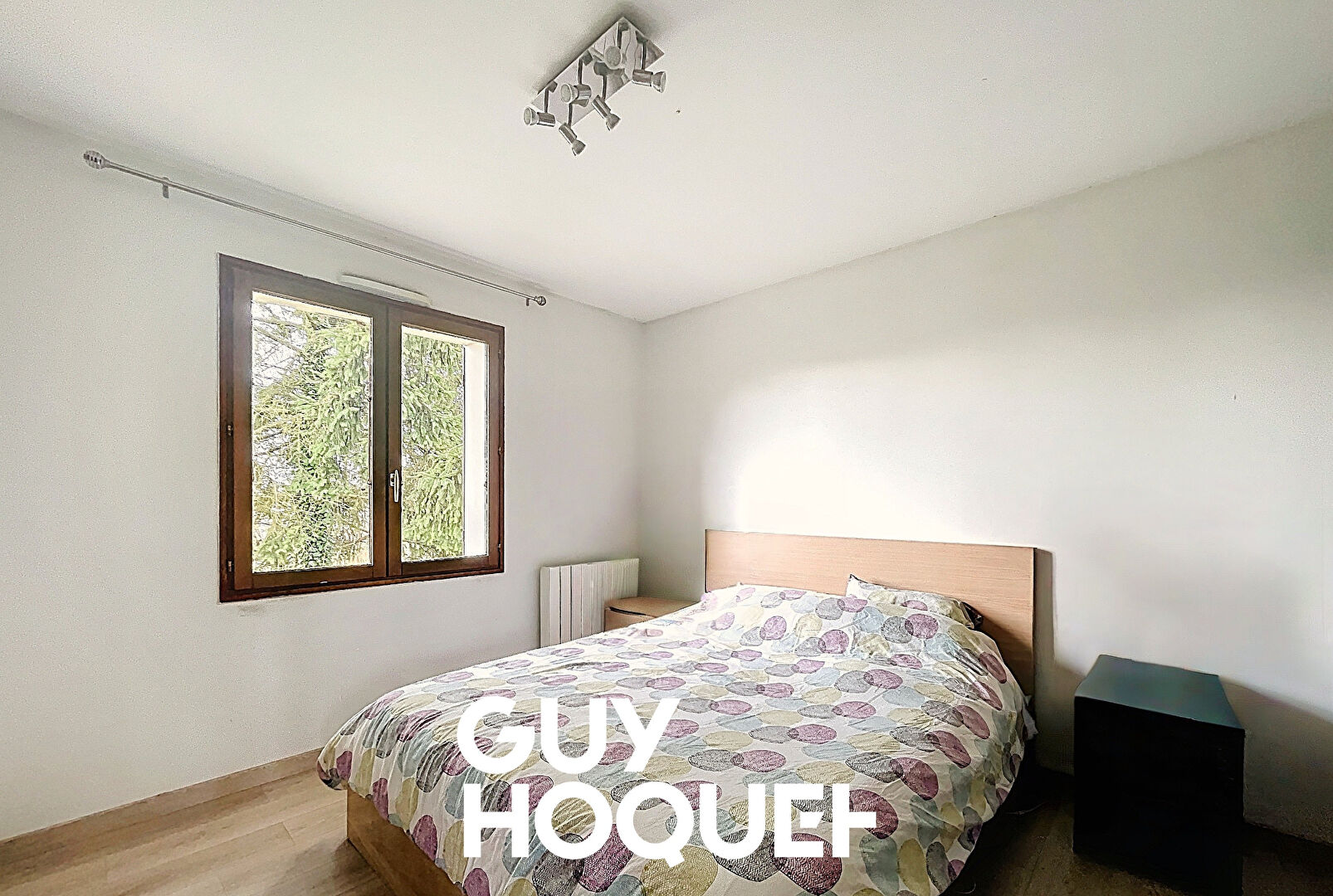 Maison sur sous sol complet 3 Chs + Garage + Cave et terrain  Constructible de 1526 m²  environ - 71680 CERCHES SUR SAONE