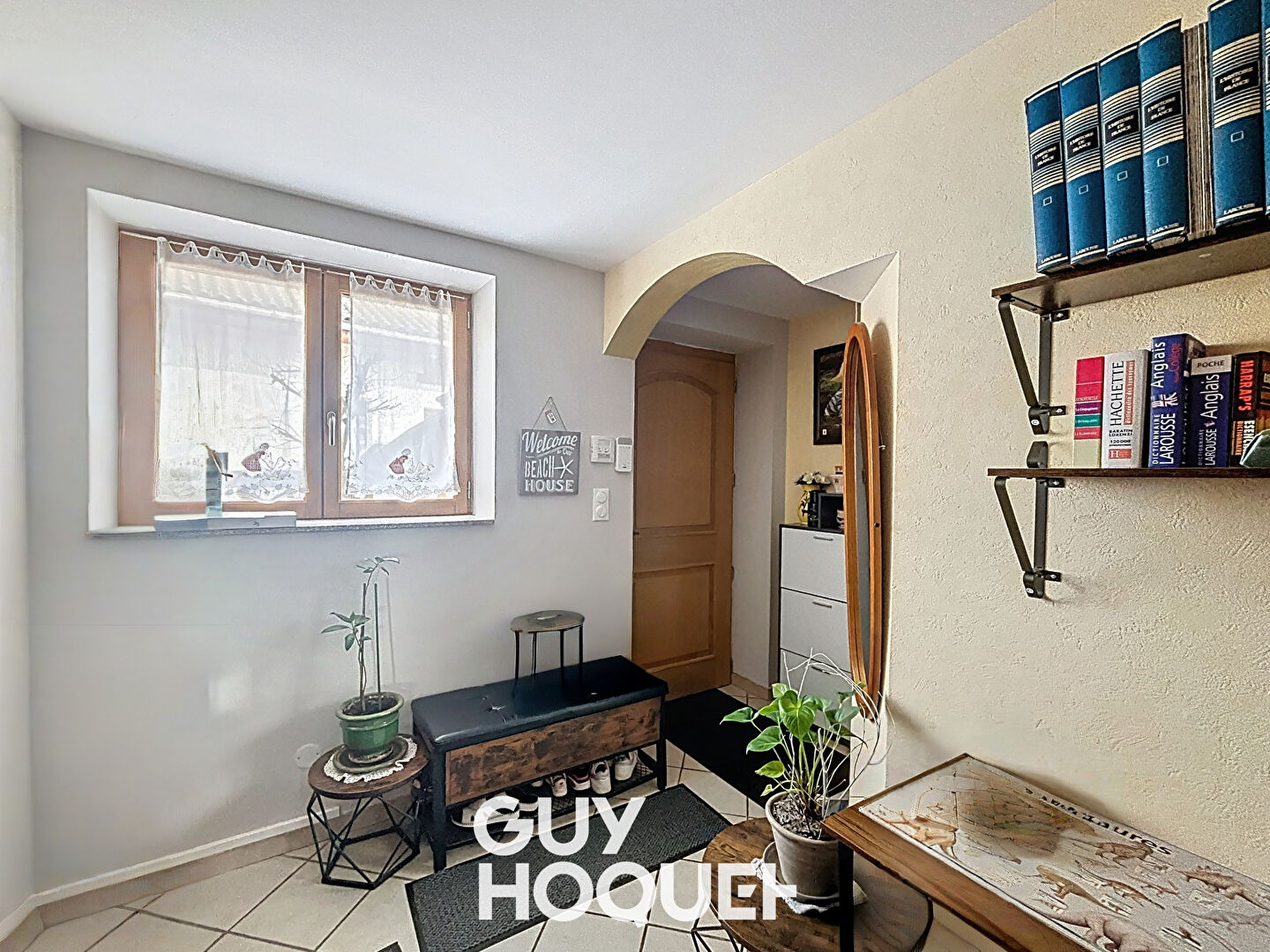 Charmante Maison sur 2 niveaux,  3 Chambres, GGE - 01290 BIZIAT