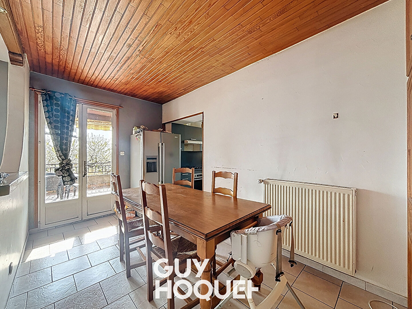 Maison 4 Chambres + Terrasse, garage et cave 71570 LA CHAPELLE DE GUINCHAY