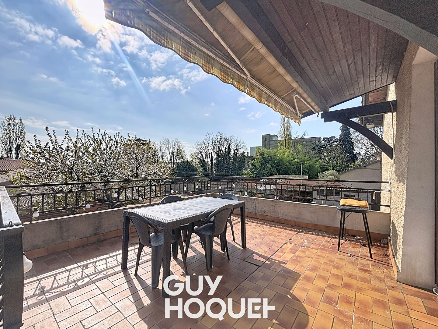 Maison 4 Chambres + Terrasse, garage et cave 71570 LA CHAPELLE DE GUINCHAY