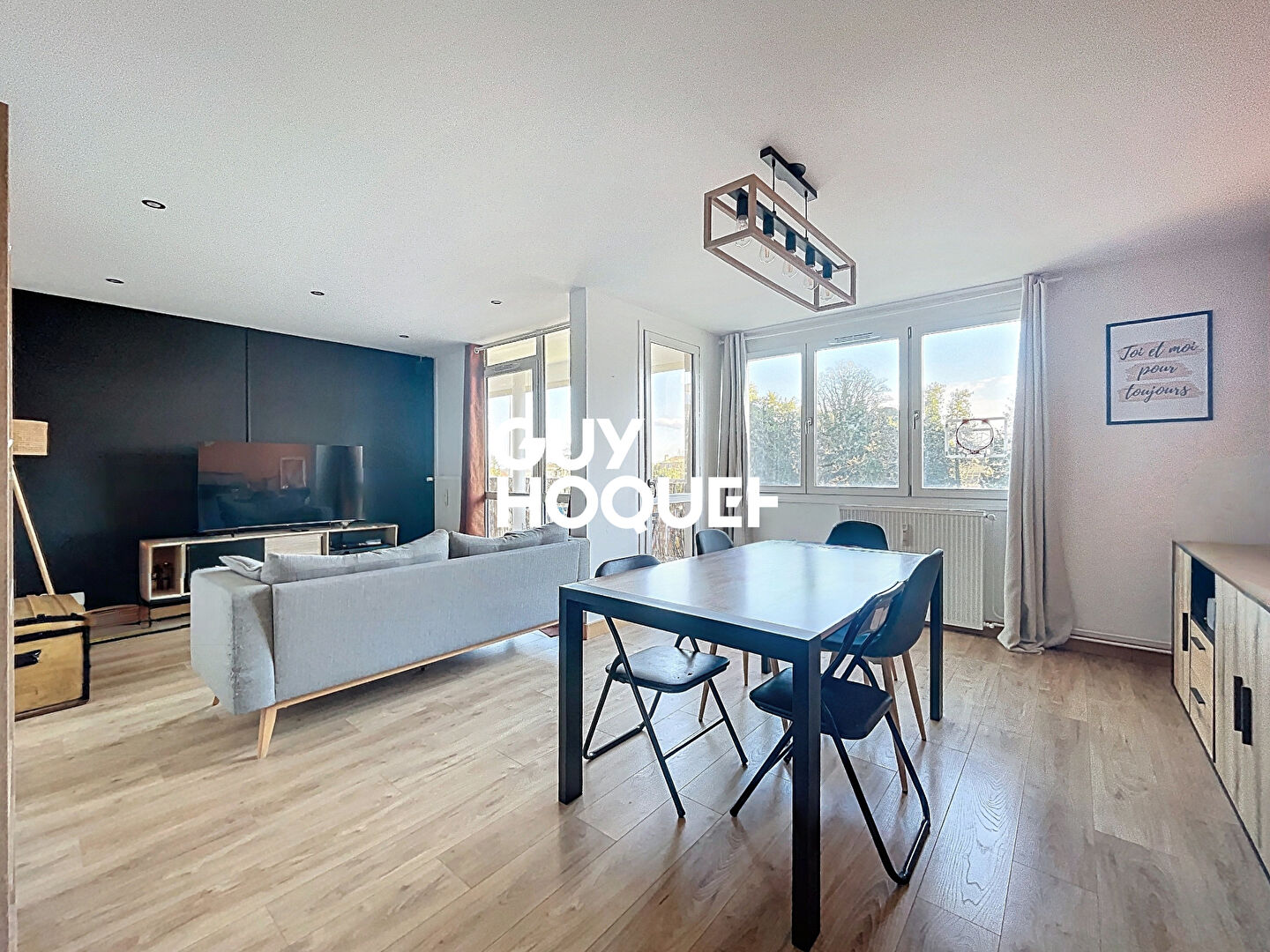 Appartement T5 Lumineux avec Balcon, Cave et Garage 71000 MACON