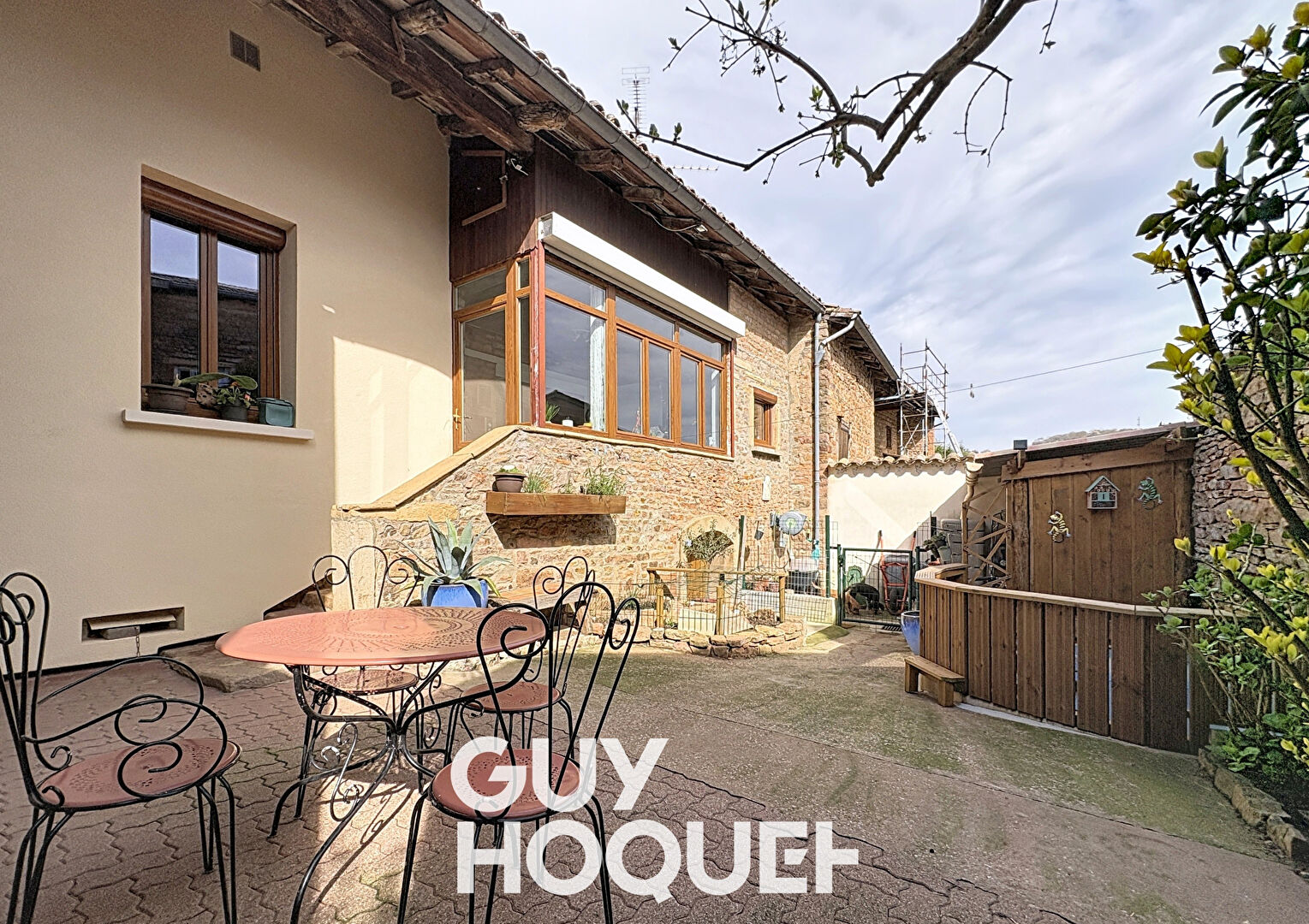 Maison de Village 1Grde Chbre + Dépendances - 71570 LEYNES