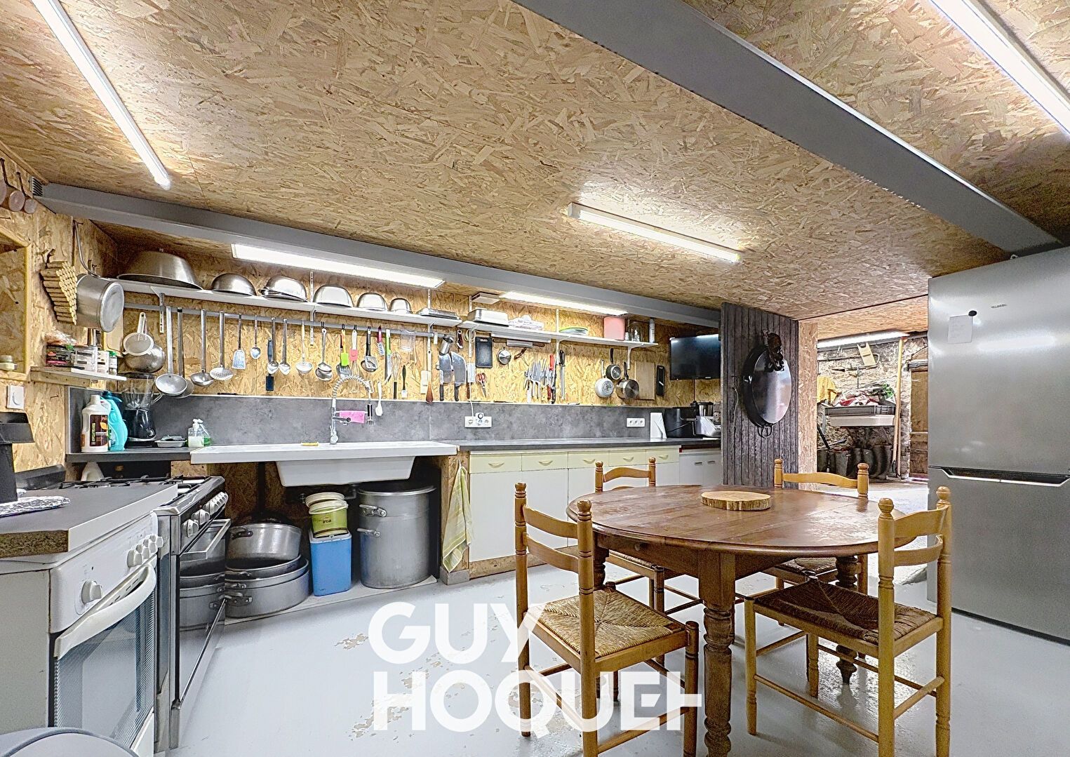 Maison de Village 1Grde Chbre + Dépendances - 71570 LEYNES