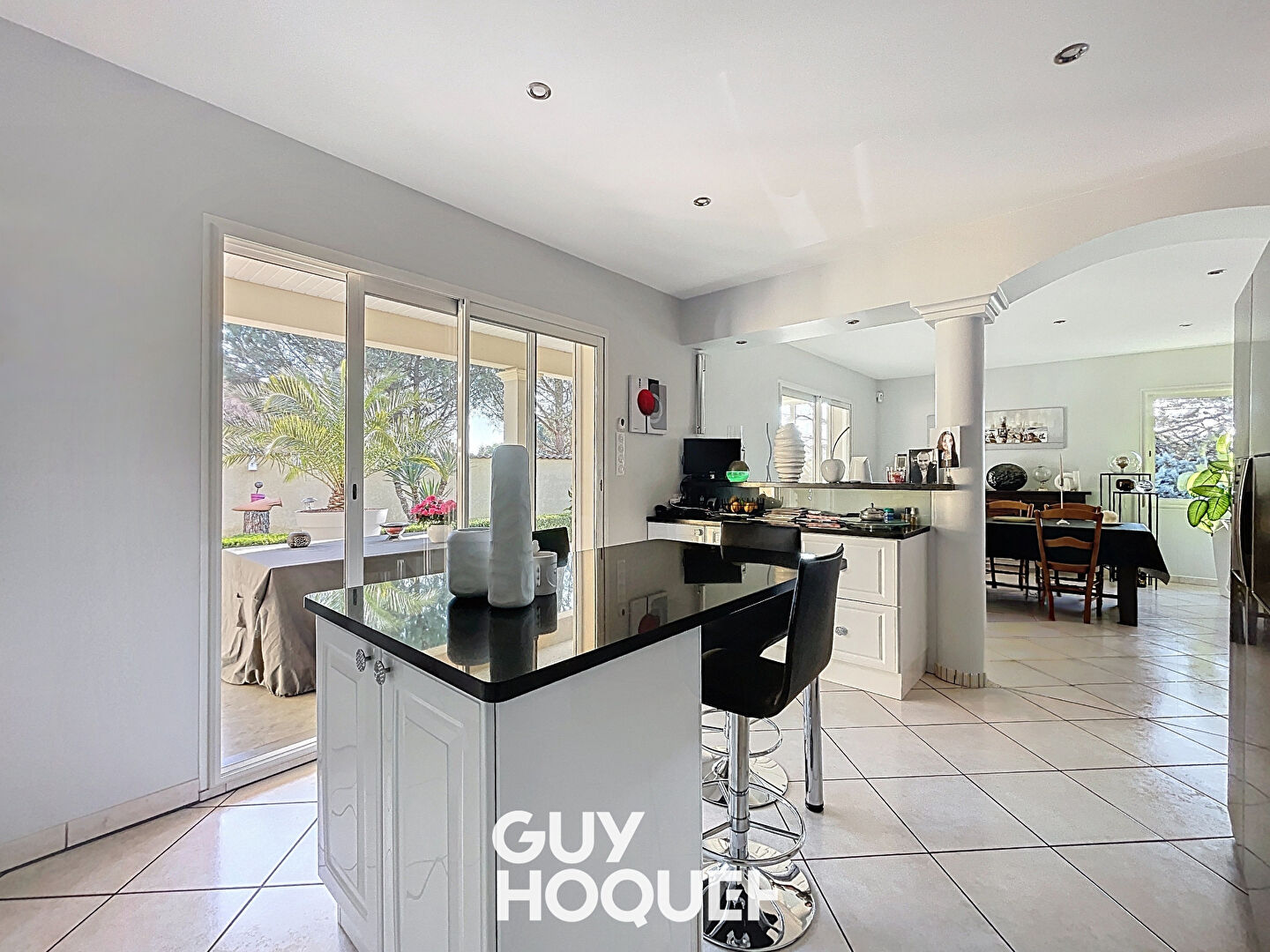 Magnifique Maison de Plain pied, 3 Chambres, Dble GGE - 71850 CHARNAY LES MACON