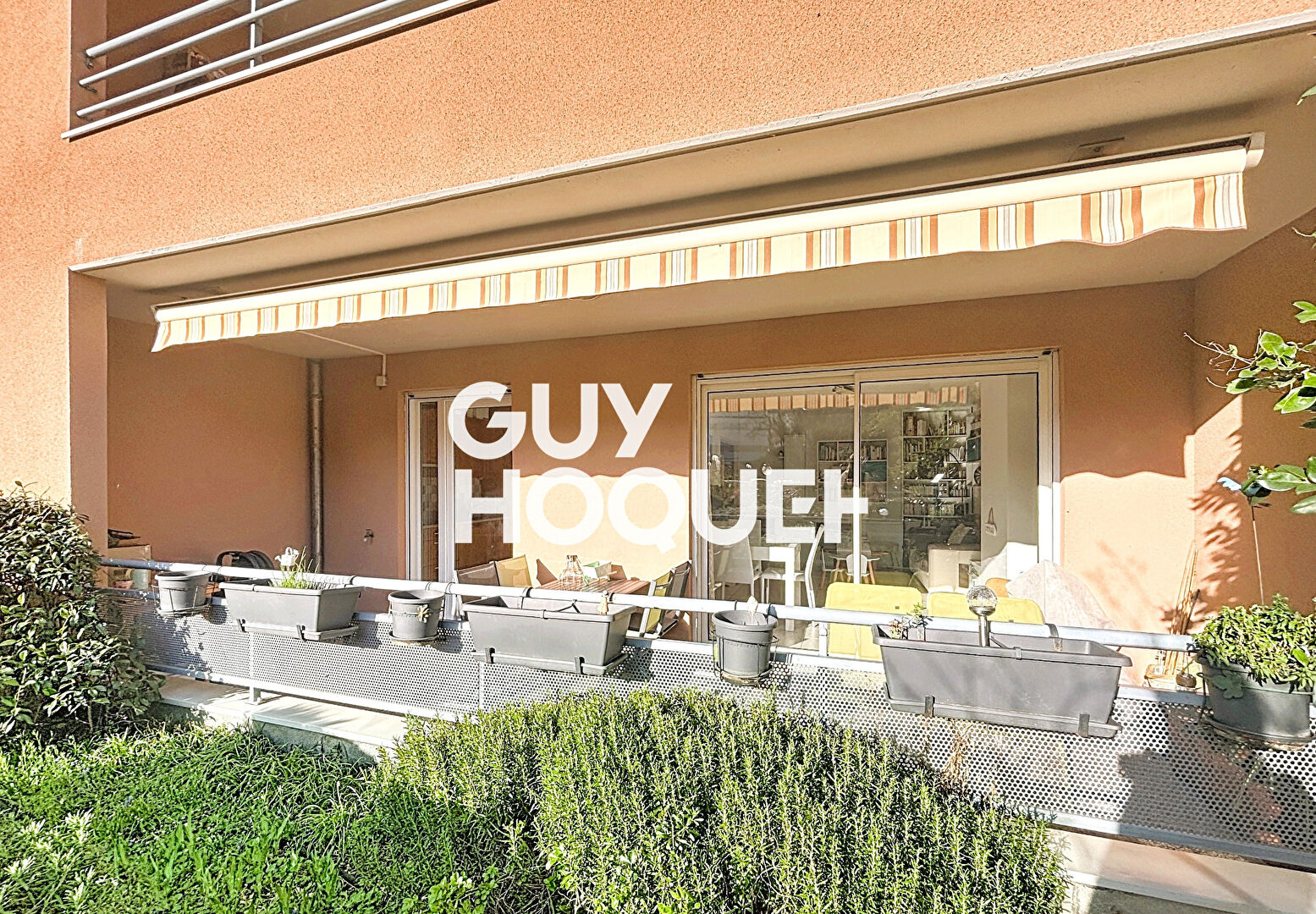 Appartement Centre Ville - Type 3 avec Terrasse Garage et Cave - 71000 MACON