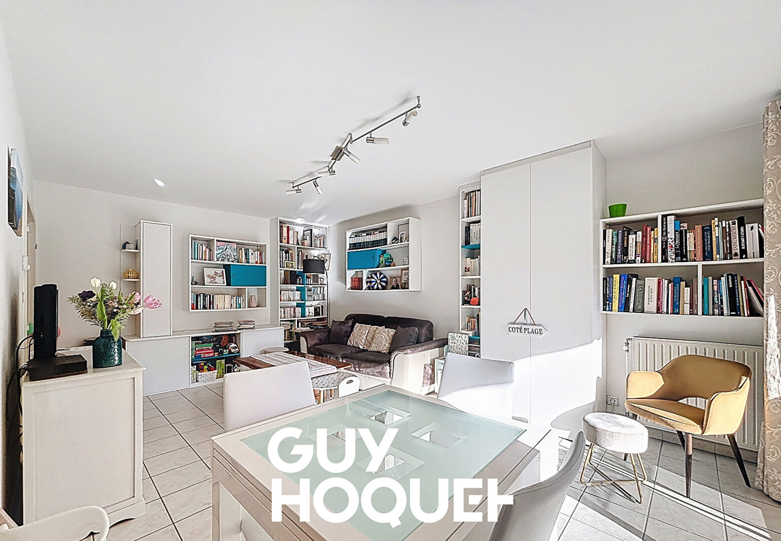 Appartement Centre Ville - Type 3 avec Terrasse Garage et Cave - 71000 MACON