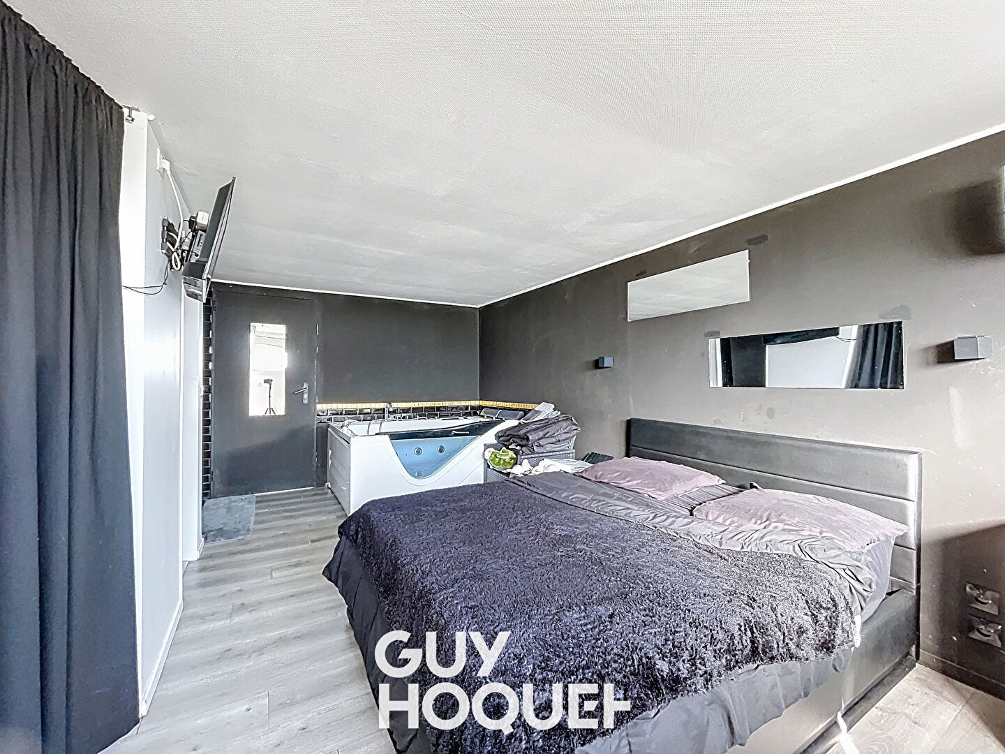 Maison de Maître, 6 Chambres + Logement indépendant - 69840 JULIÉNAS