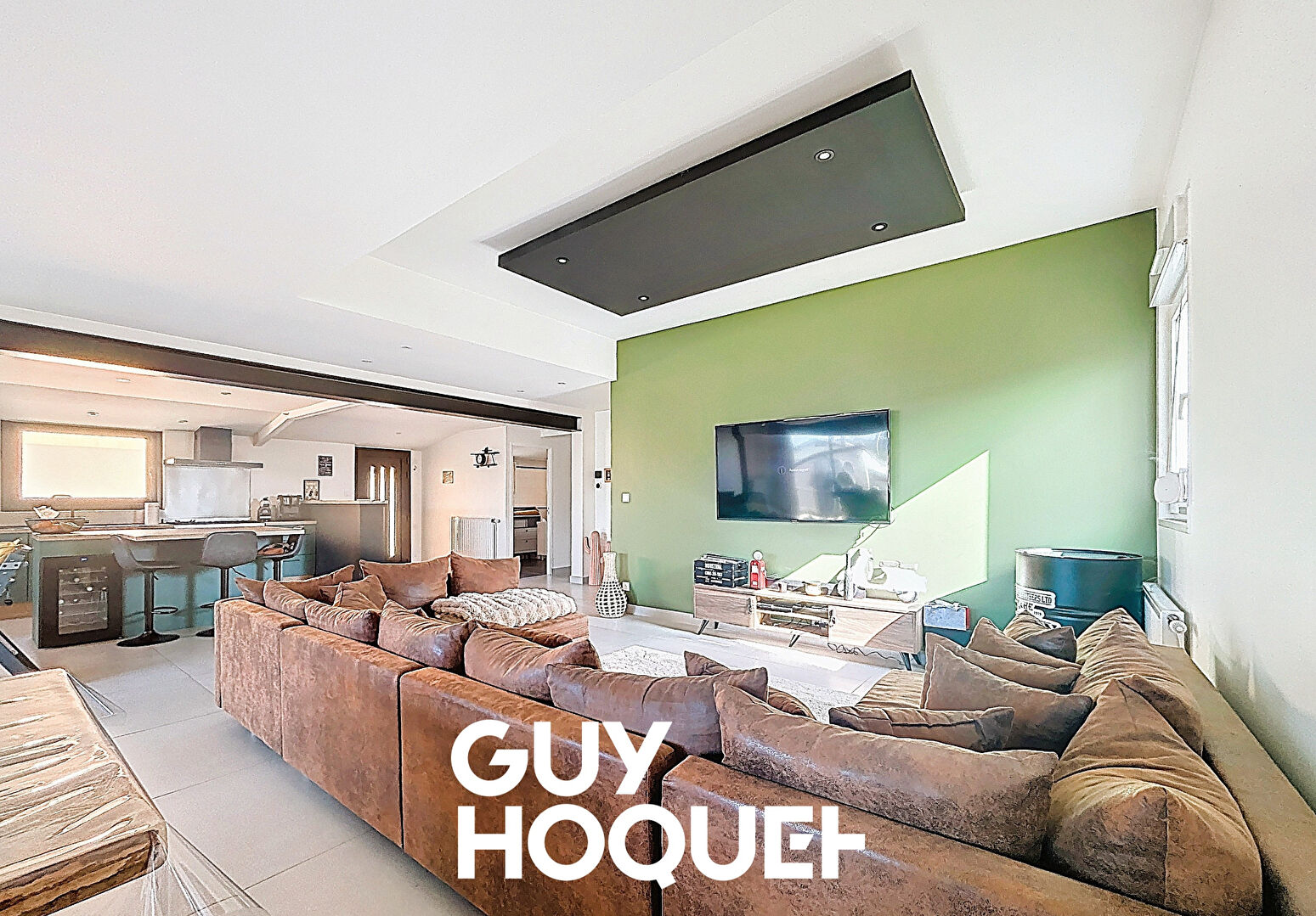 Maison Ancienne Rénovée 3 chambres + Piscine et terrain de 459 m² environ - 01750 REPLONGES