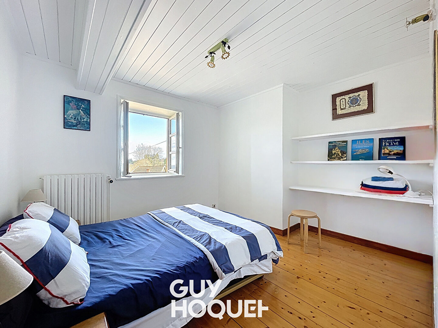 Maison Ancienne Rénovée 4 Chs avec Dépendances et terrain de 12 107 m² environ - 69820 VAUXRENARD