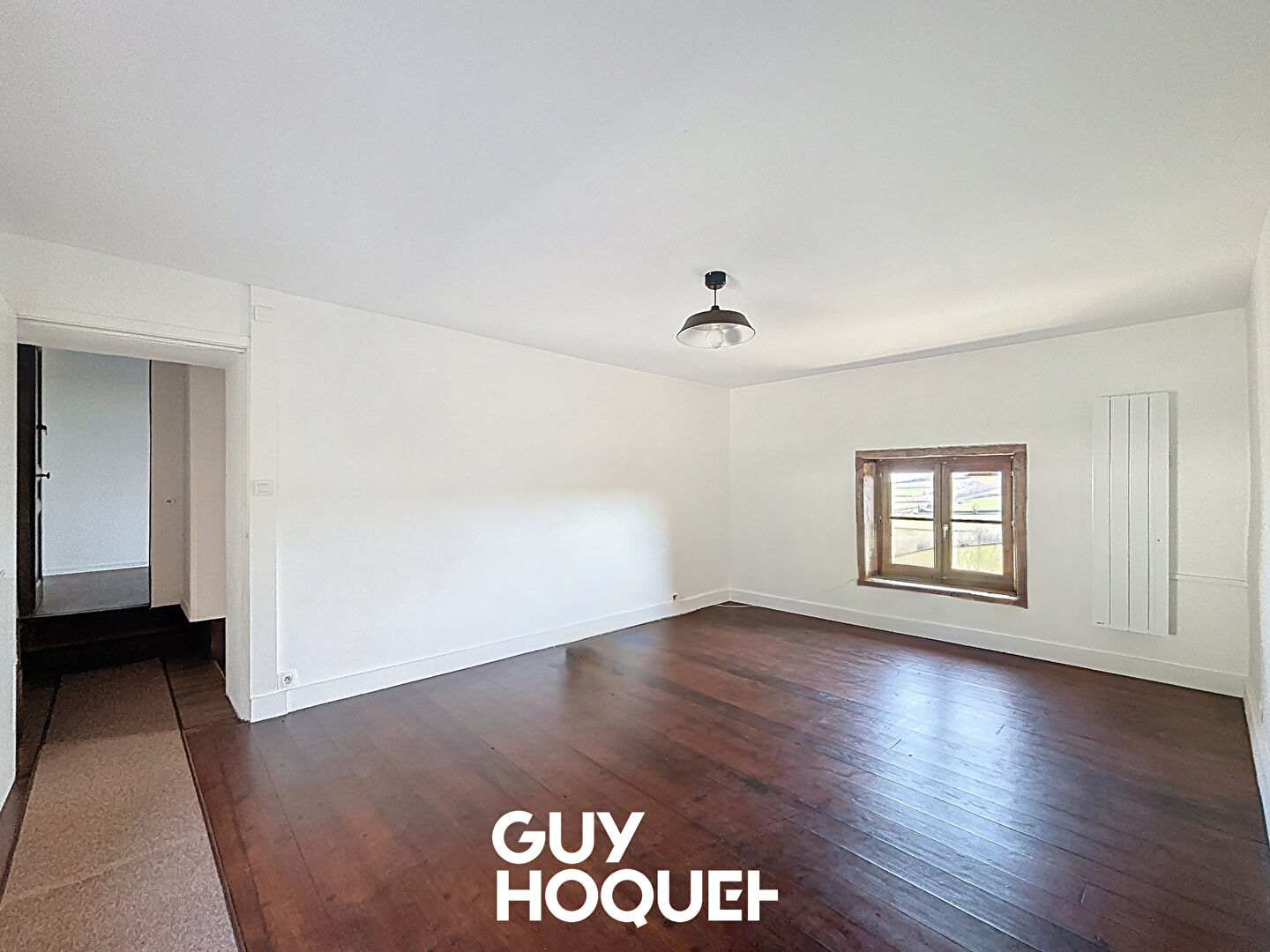 Charmante Maison en Pierre Rénovée de 186m2 avec Vue Imprenable - 71570 PRUZILLY