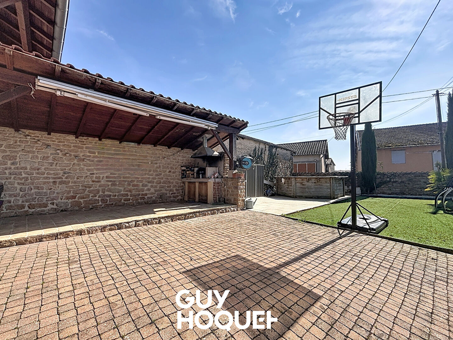 Maison en Pierres 4CHBS-Garage et Jardin - 01570 FEILLENS