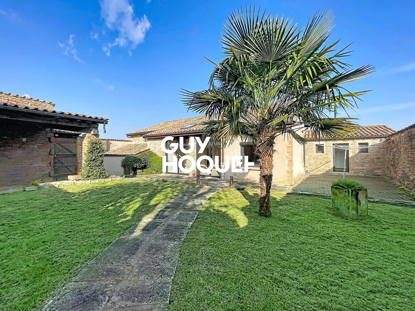 Maison Vinzelles 6 pièce(s) 215 m2