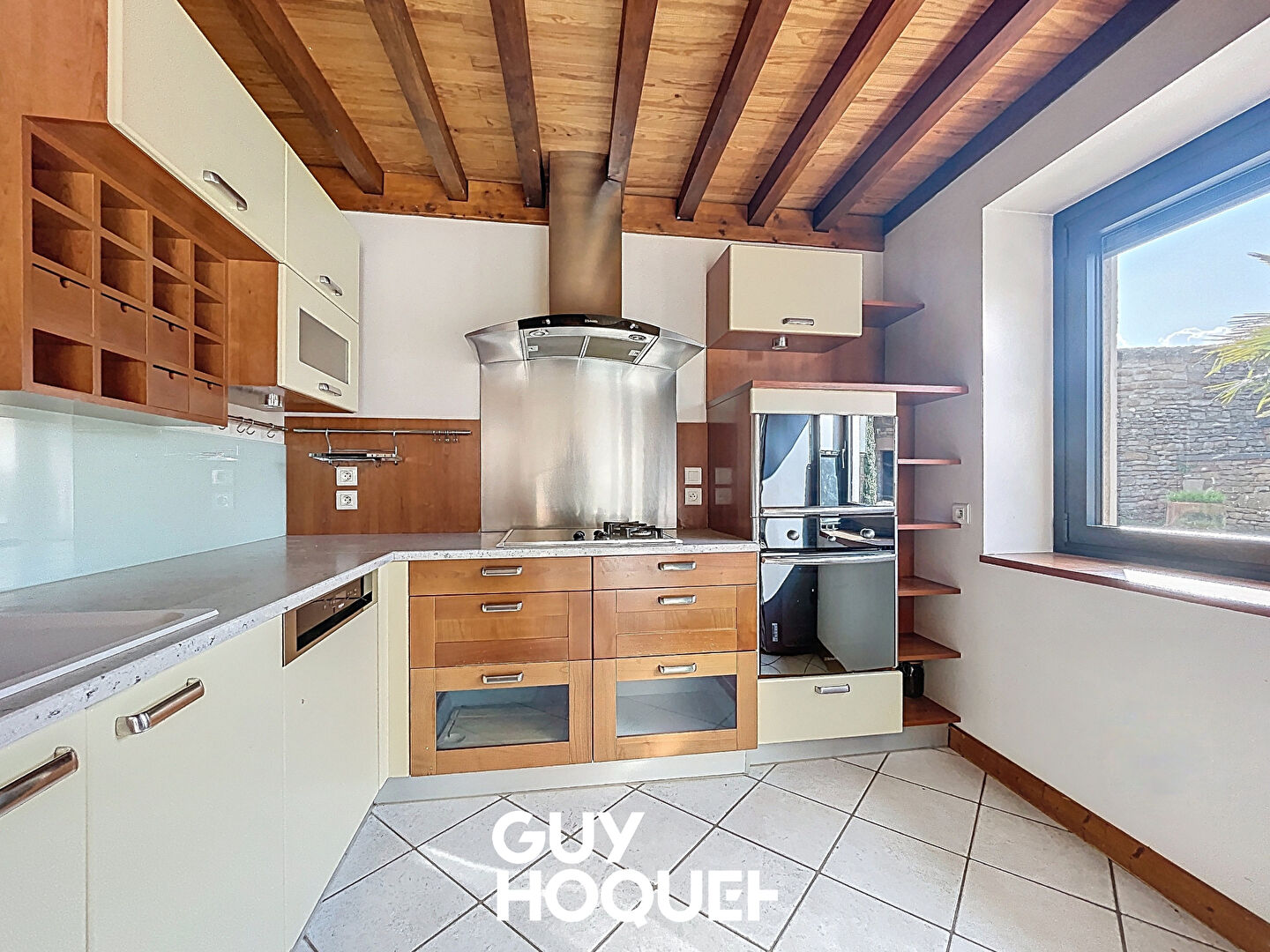 Maison Vinzelles 6 pièce(s) 215 m2